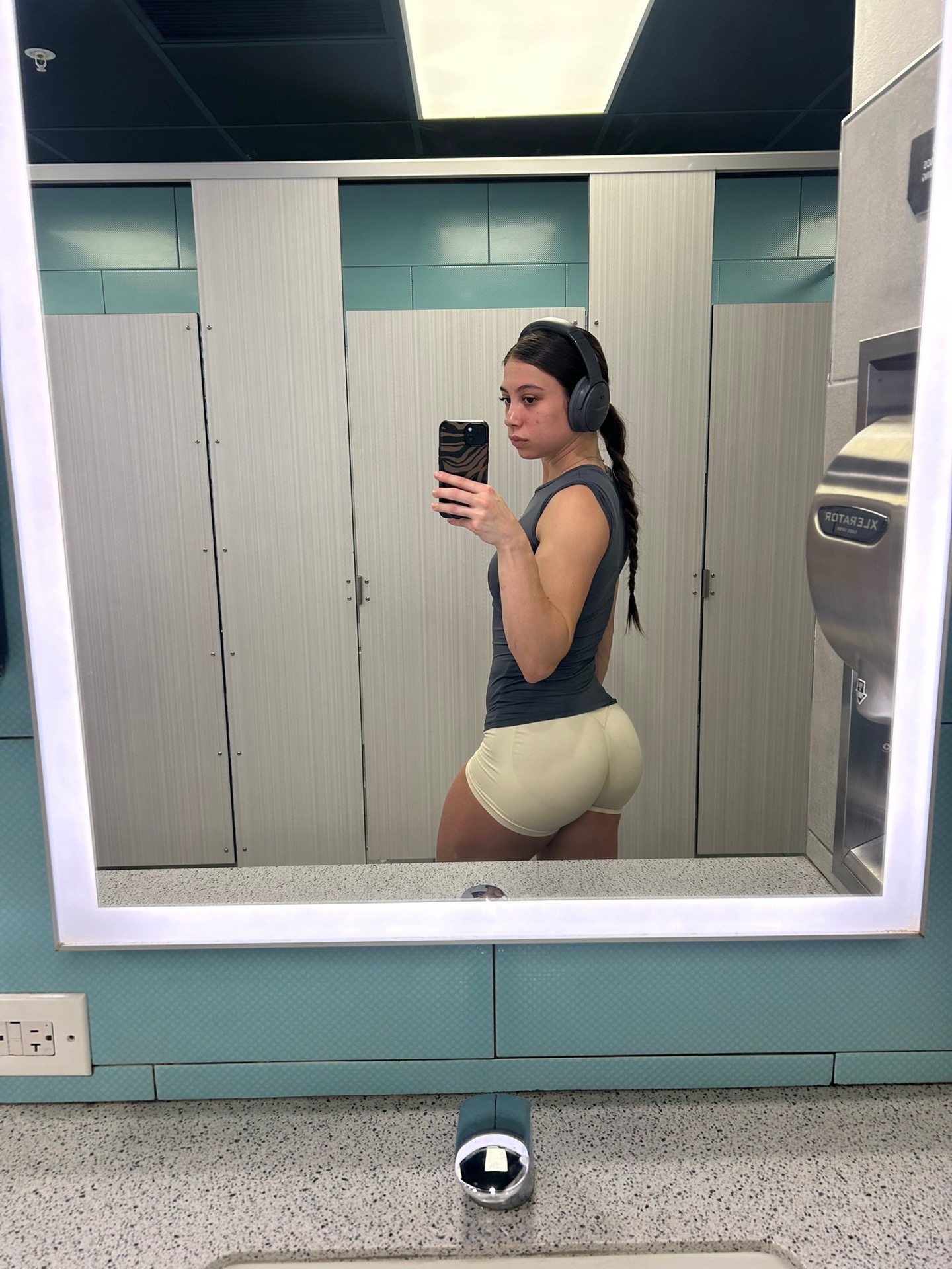@gabzilla