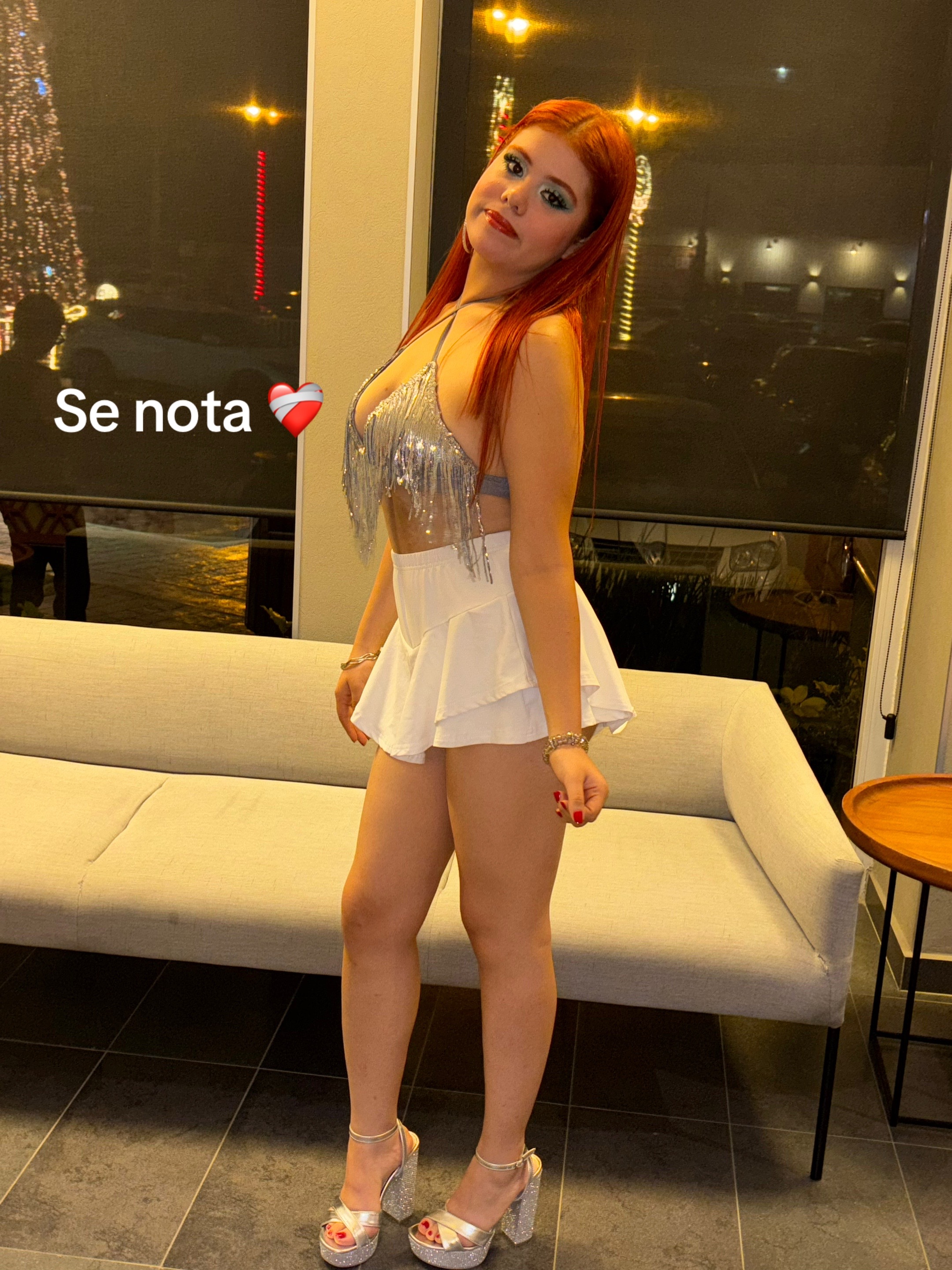 @Mar&iacute;clau