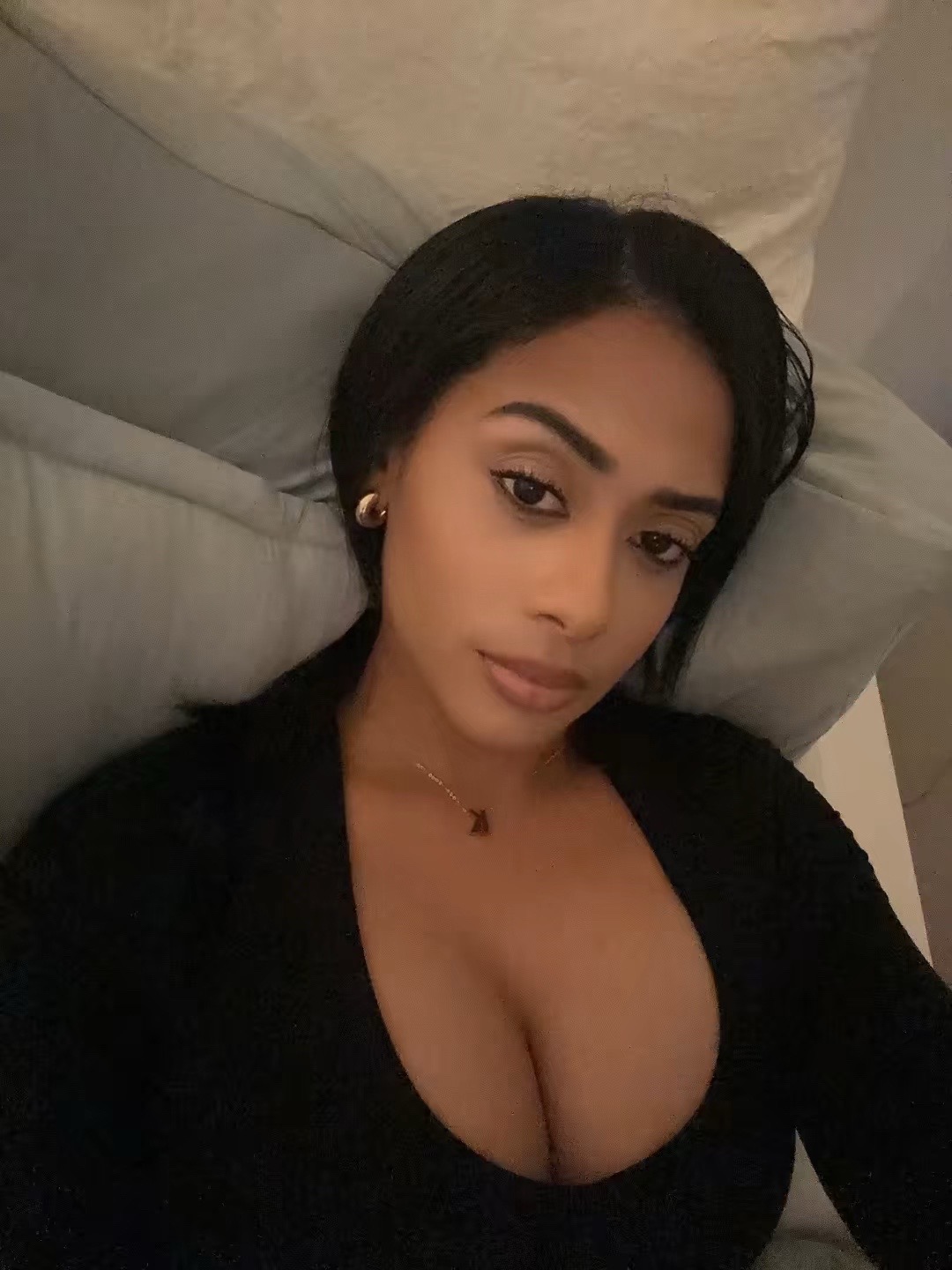 @Kiara