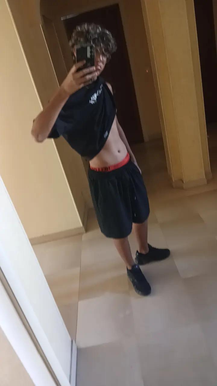 @Oscar_lascar愛🔫👑