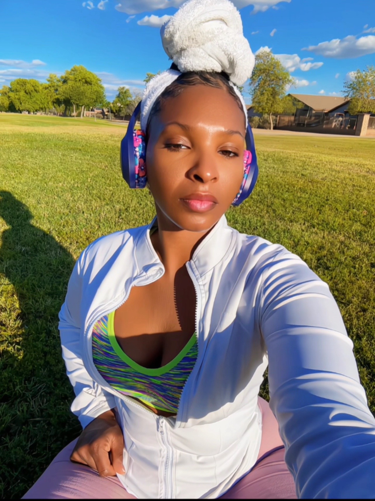 @TheREALcrownmarie_