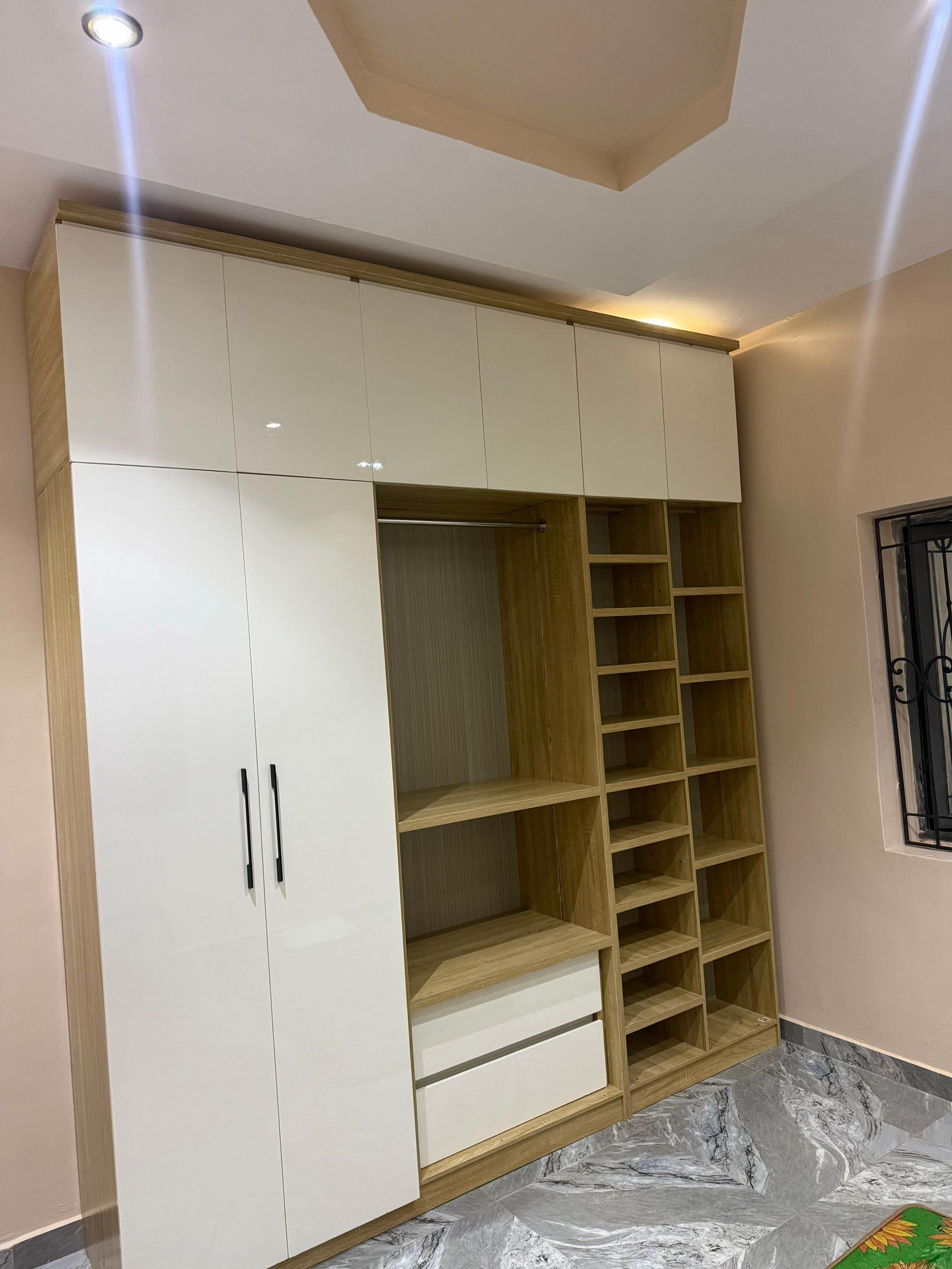 @Lambecraft Furniture