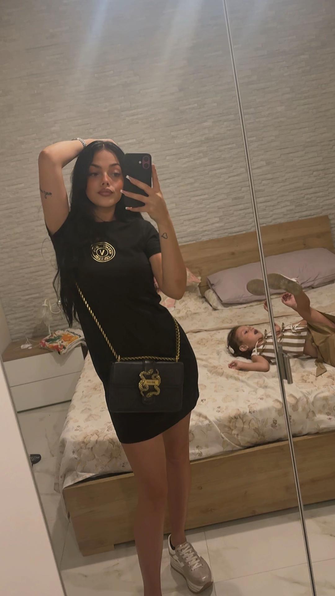@I L A R Y 🌹