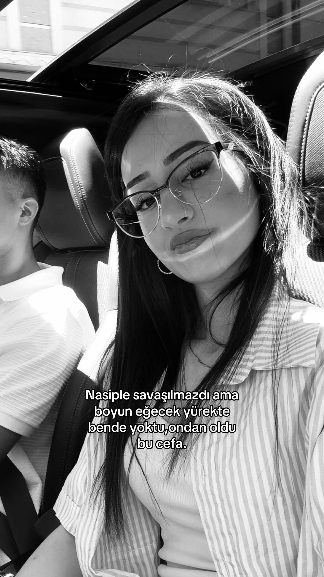 @neh&icirc;r✹