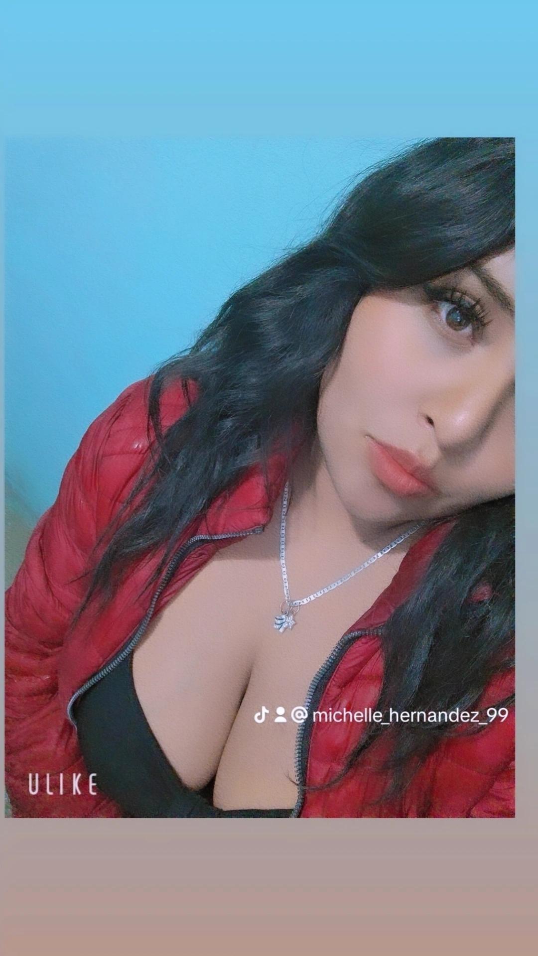 @𝐌𝐈𝐂𝐇𝐄𝐋𝐋𝐄 🍒