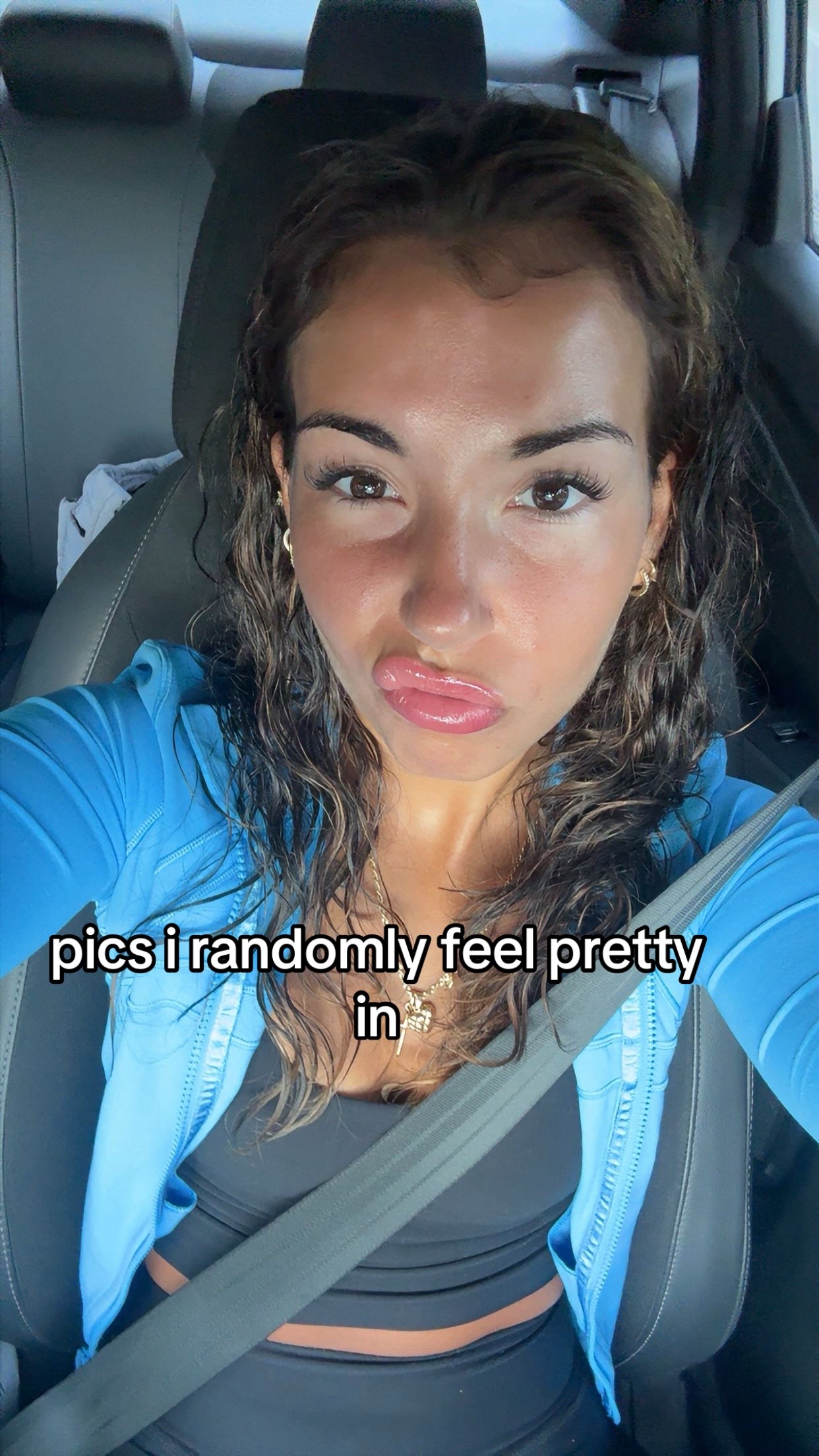 @claireewatsonn