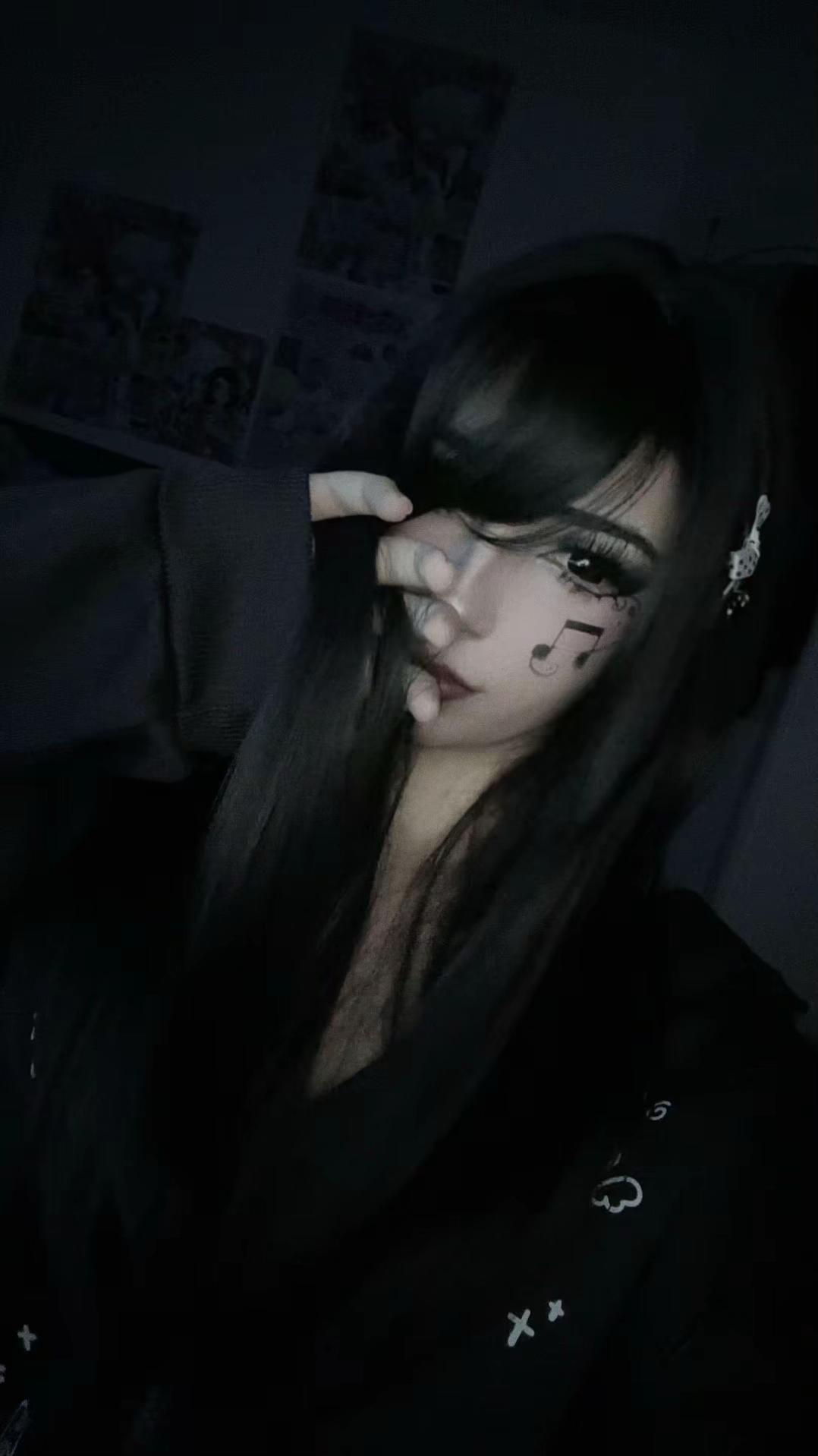 @crymmori