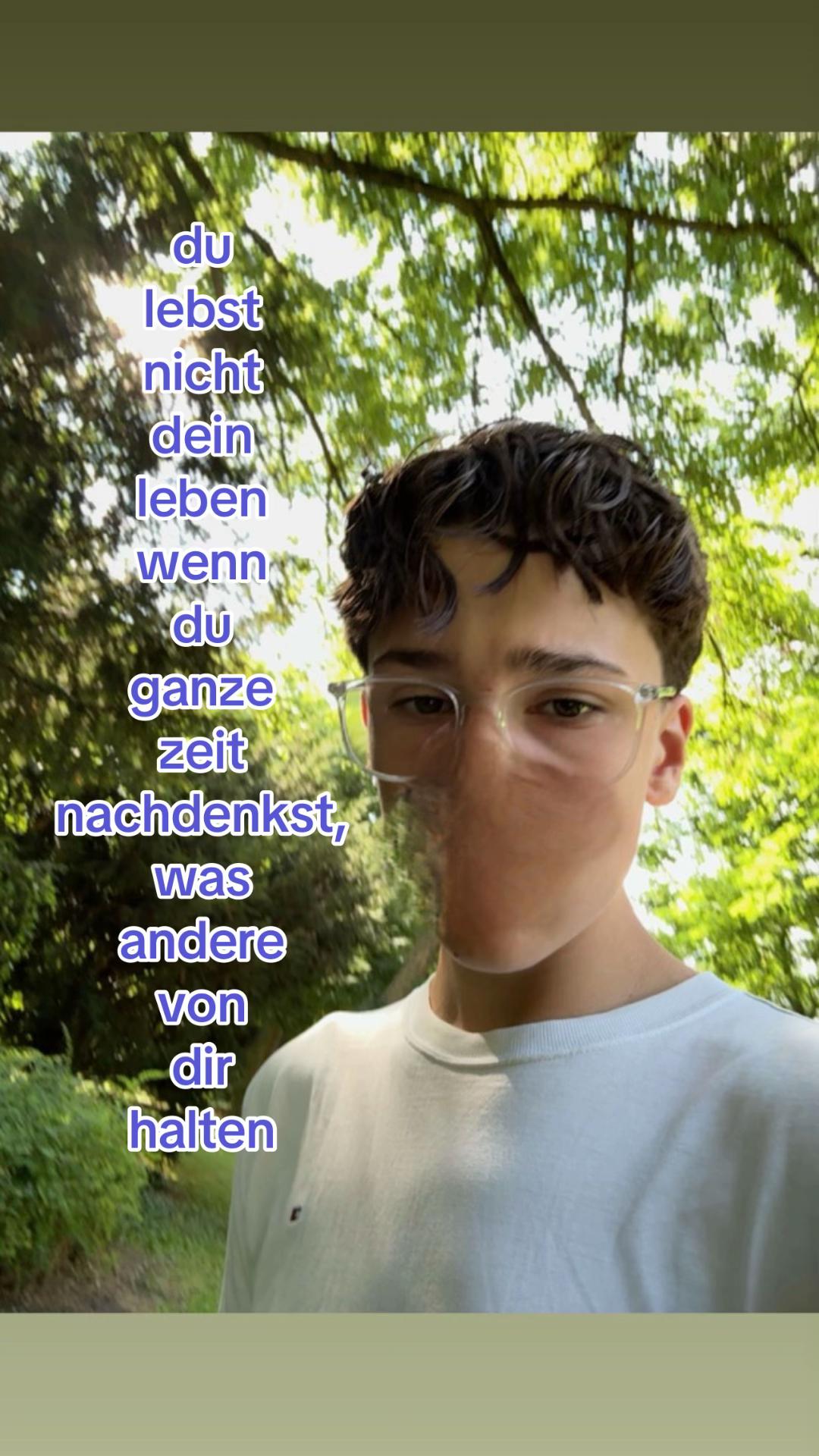 @🥊☝️