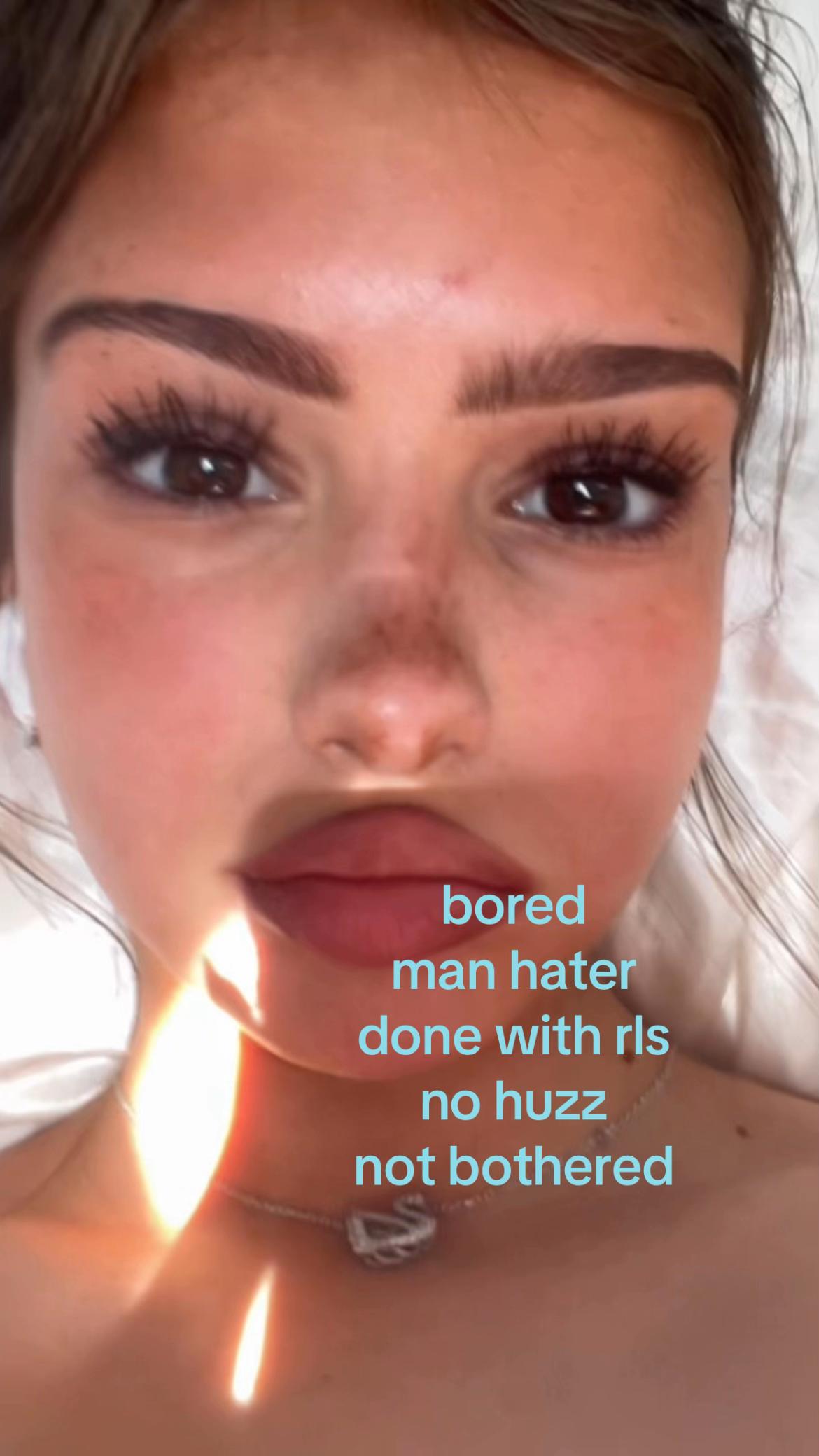 @𝐮𝐥𝐢𝐢