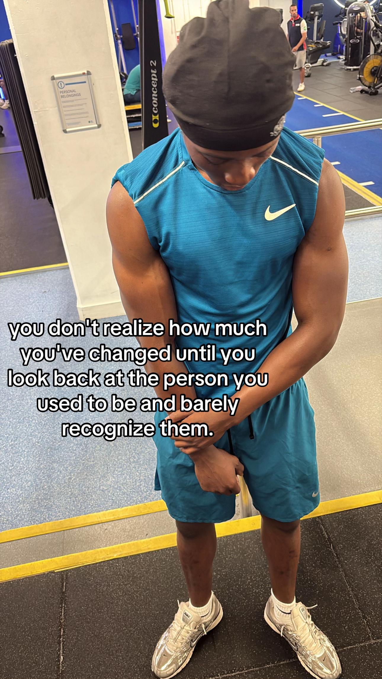 @YR👤