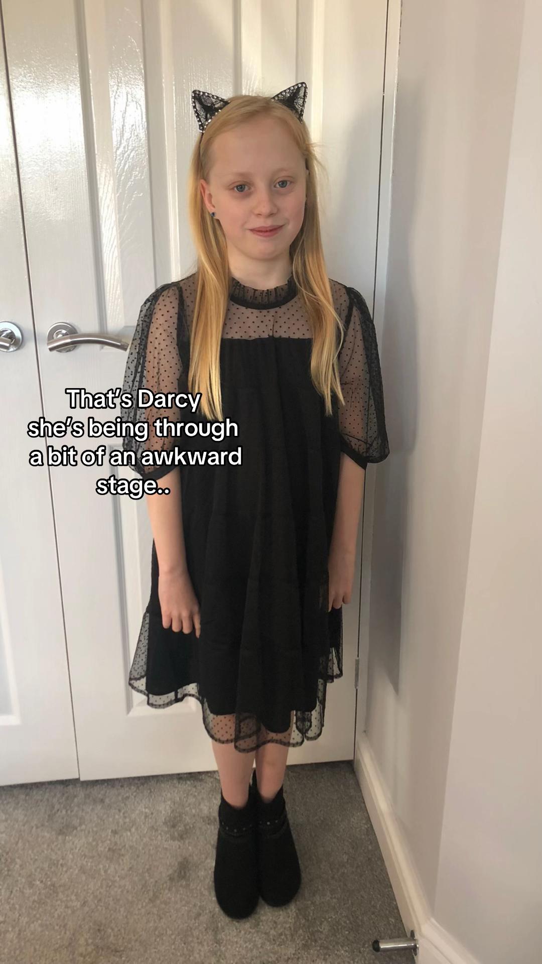 @~Darcy!๐ฐ๐