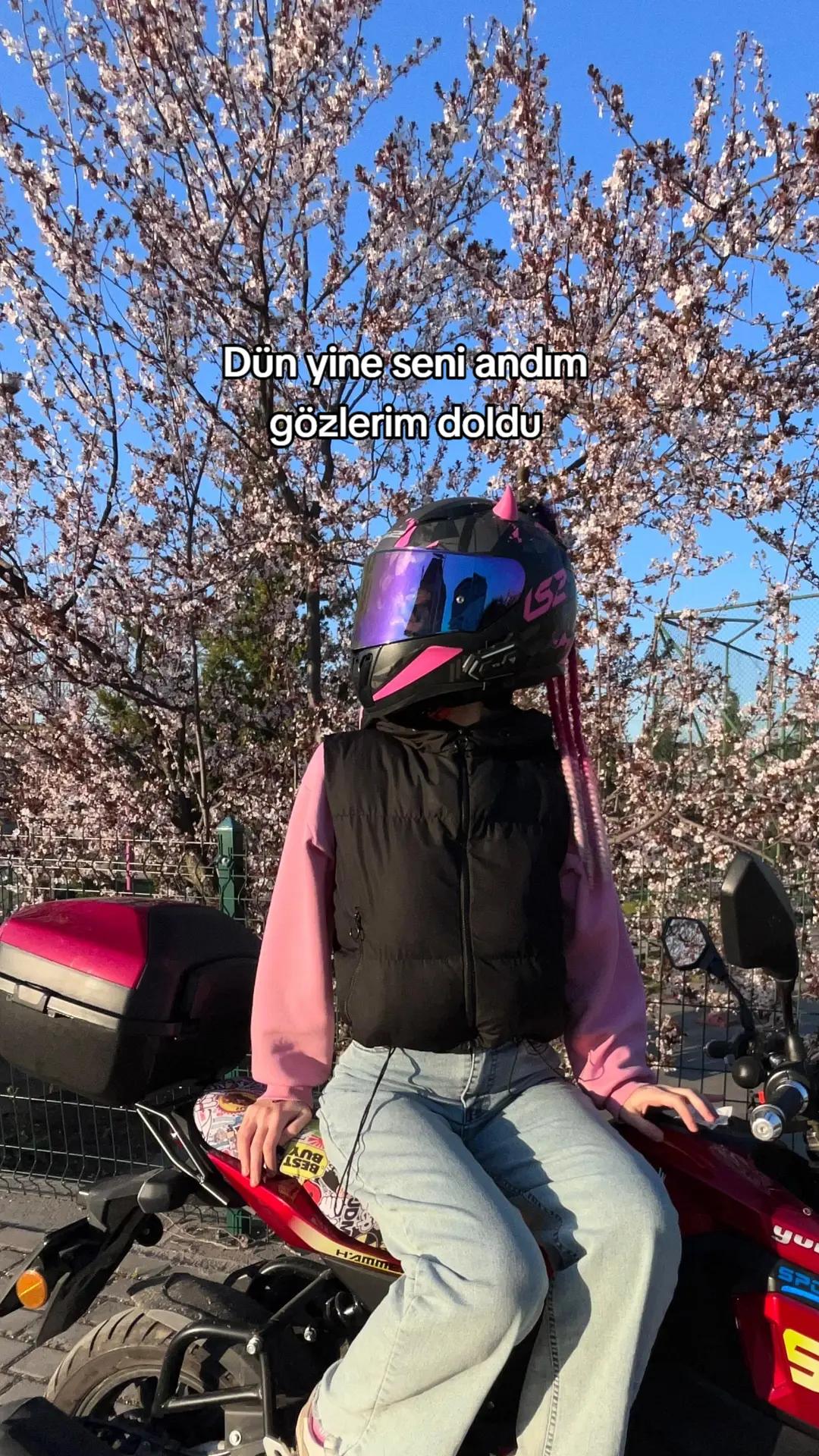 @★