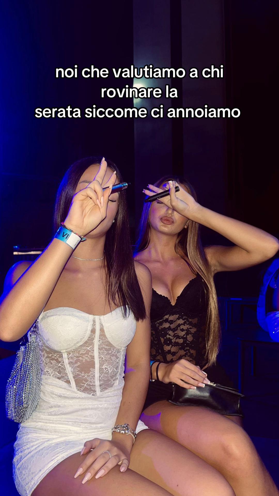 @๐&๐