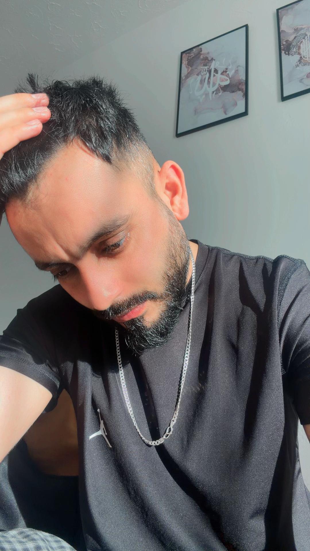 @✌️MR✌️ kashmiri🇬🇧