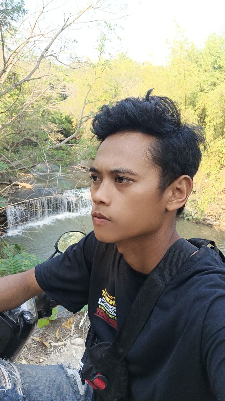 @Arii Entah Mengapa
