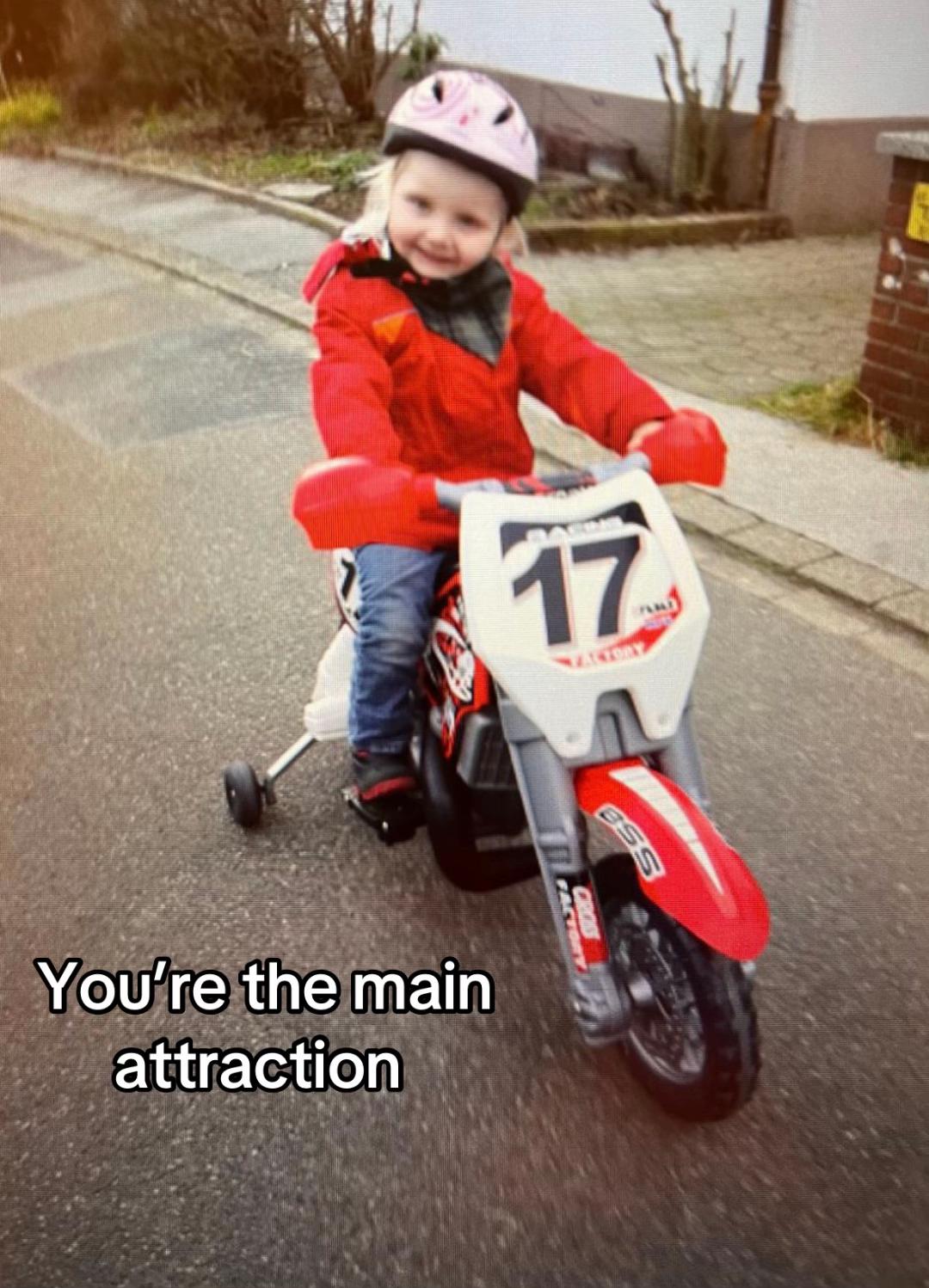 @Bikergirl