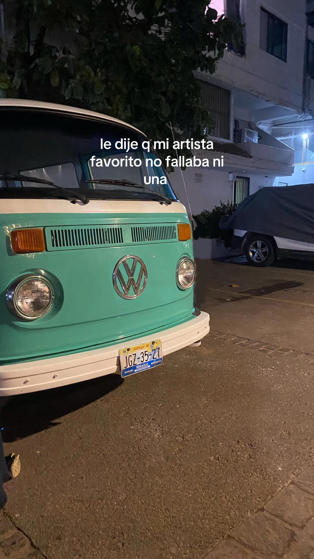 @𝓡 🦊