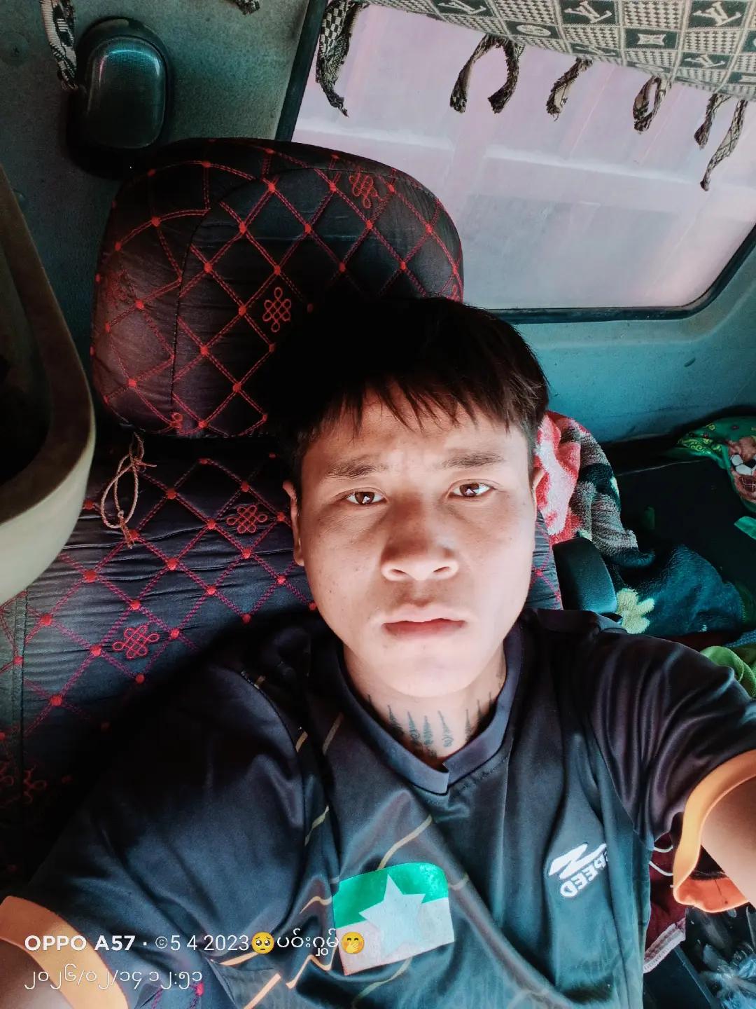 @Pâø Ĥøṃ ယုမ်ႉ☺️