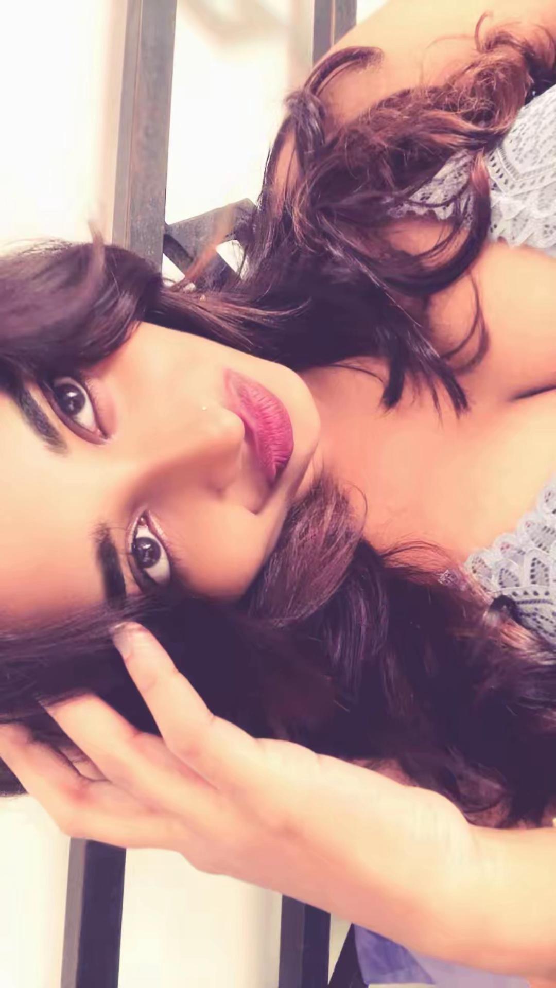 @Sanayaah