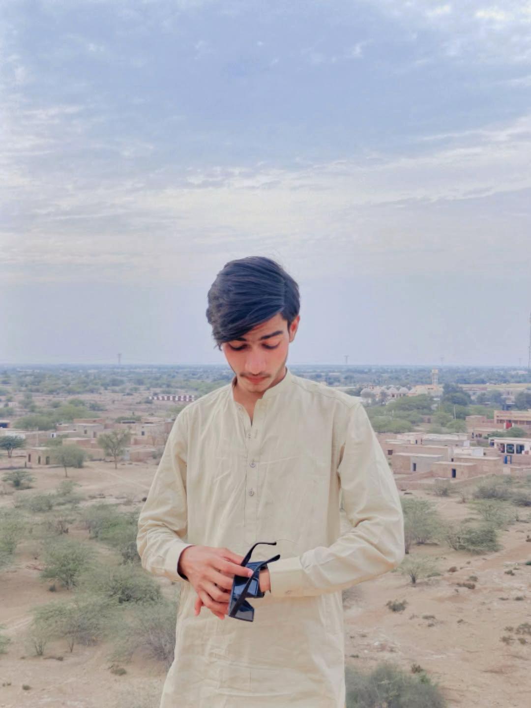 @چوہدری صاحب 😎🦅