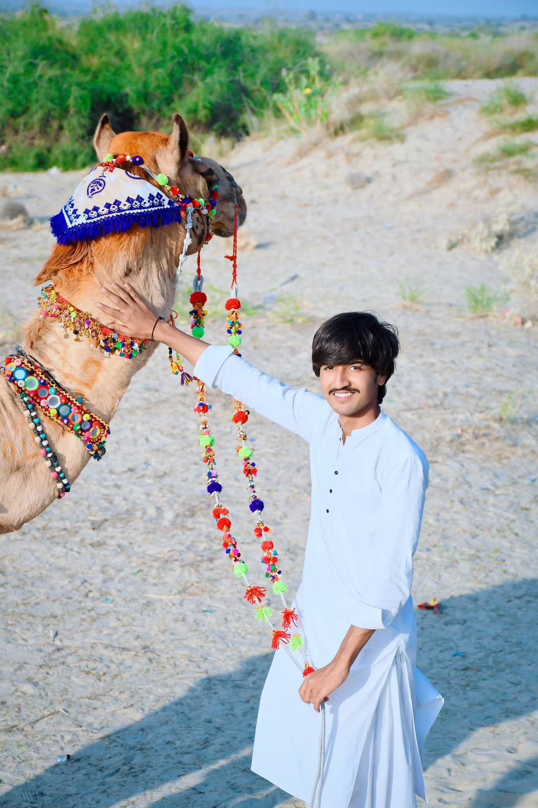 @HUSSAIN 🥀🤍🥀