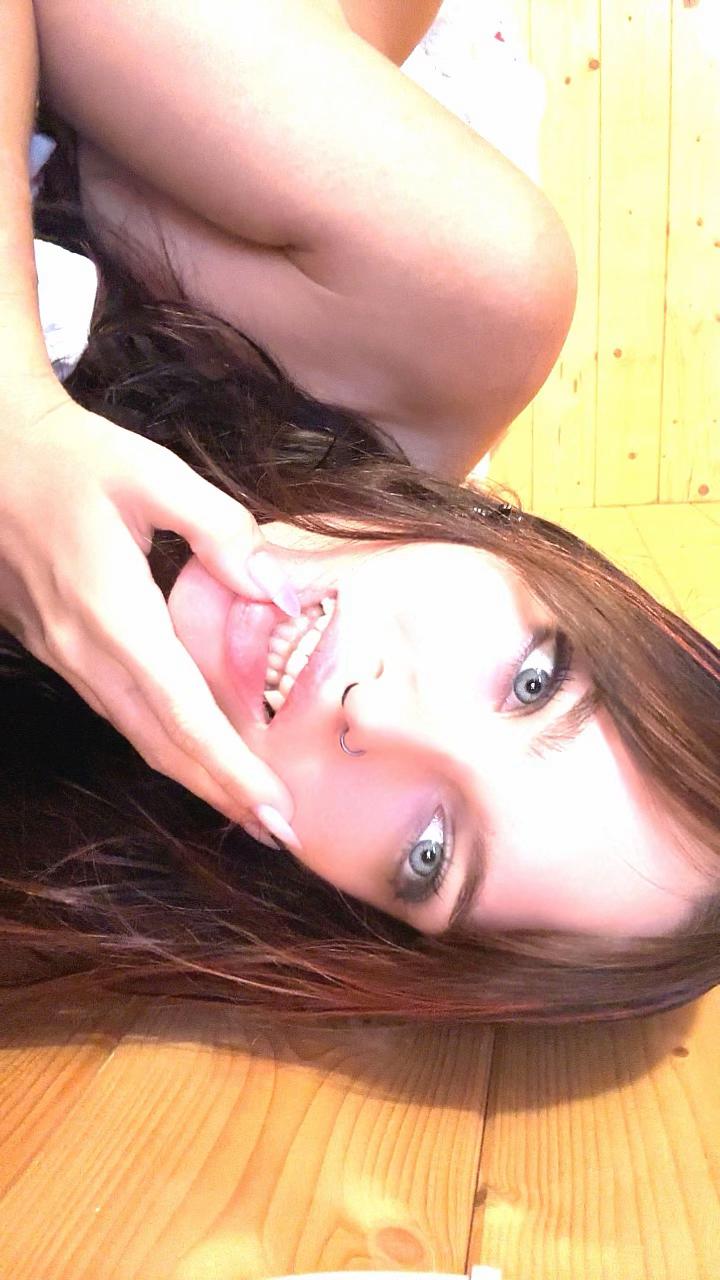 @Angie Vampire