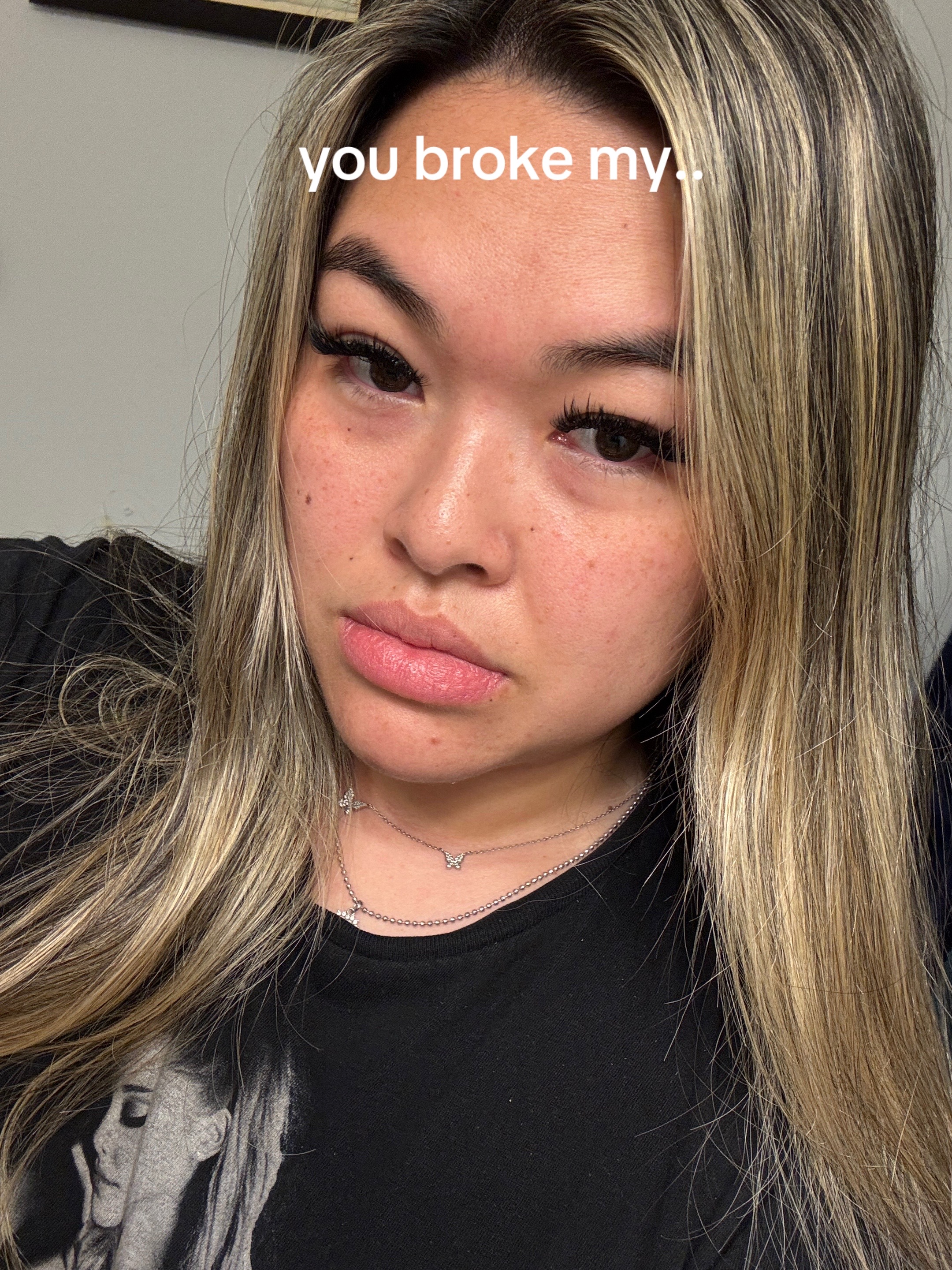 @itskatiiexo