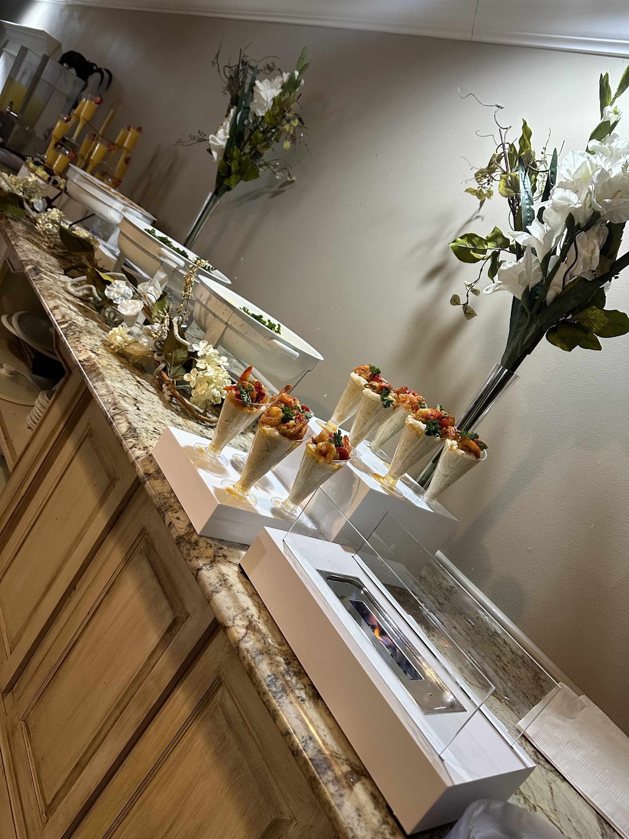 @DaRoyal3_Catering