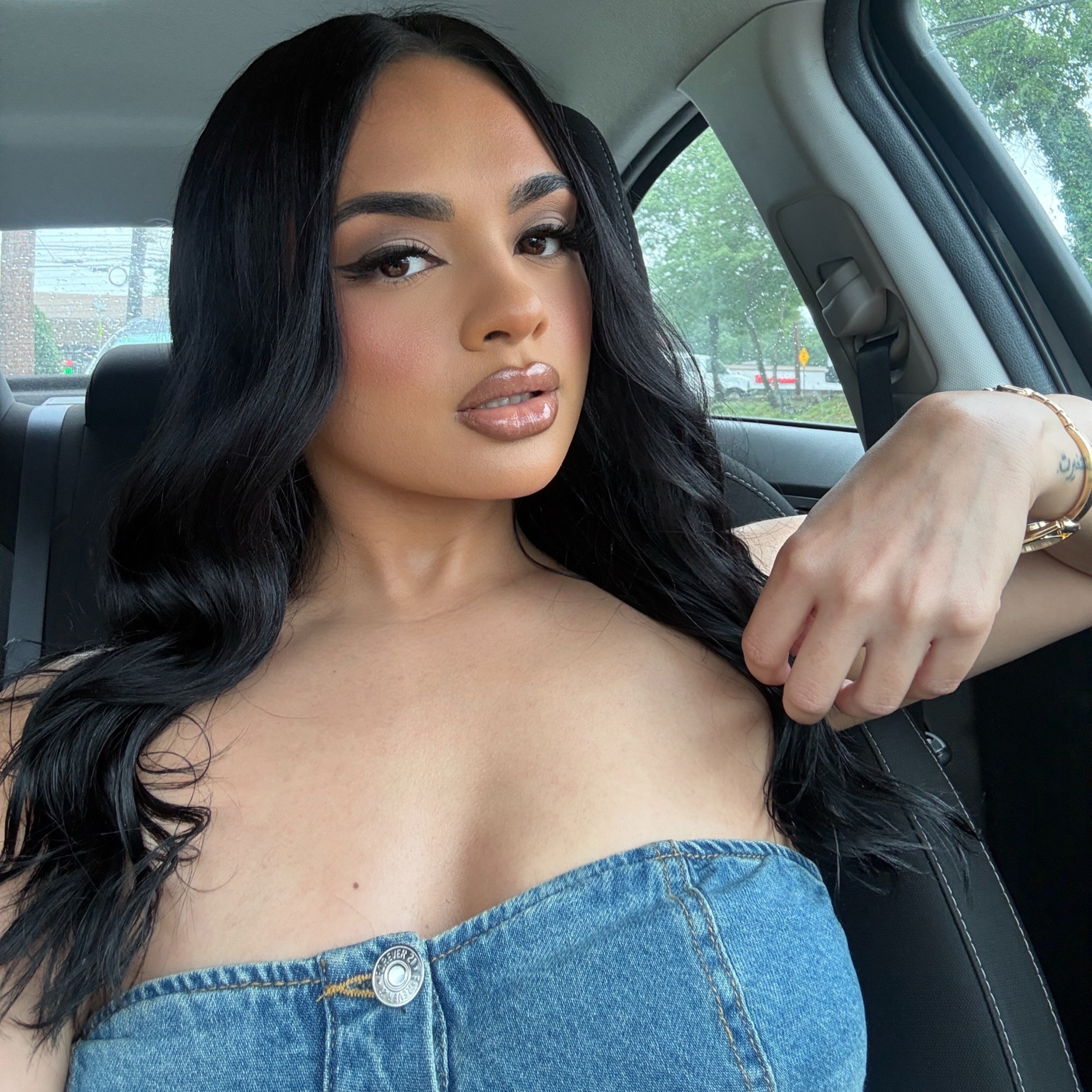 @Quiana || IG:quianarodriguez_