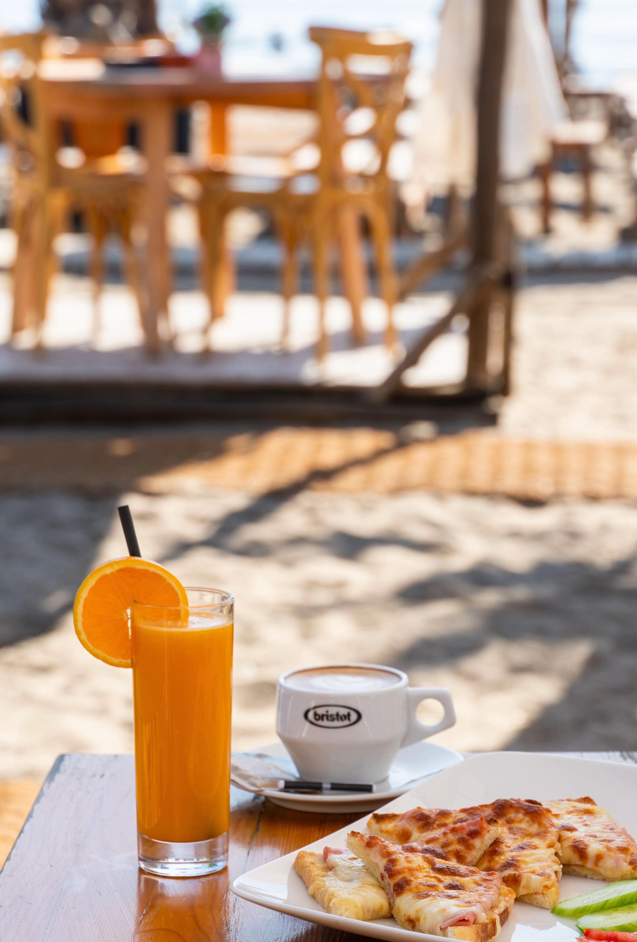 @BAVARO Beach bar & Restaurant