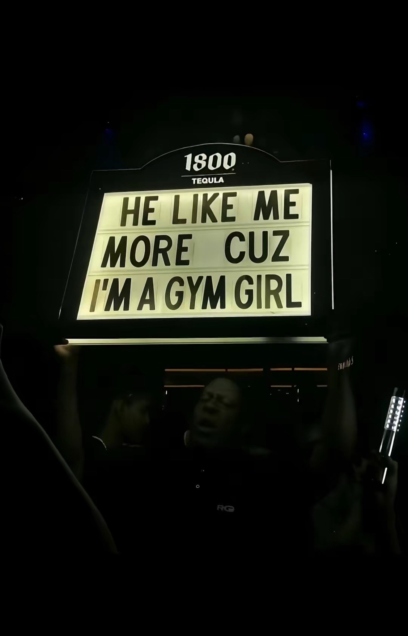 @Dee