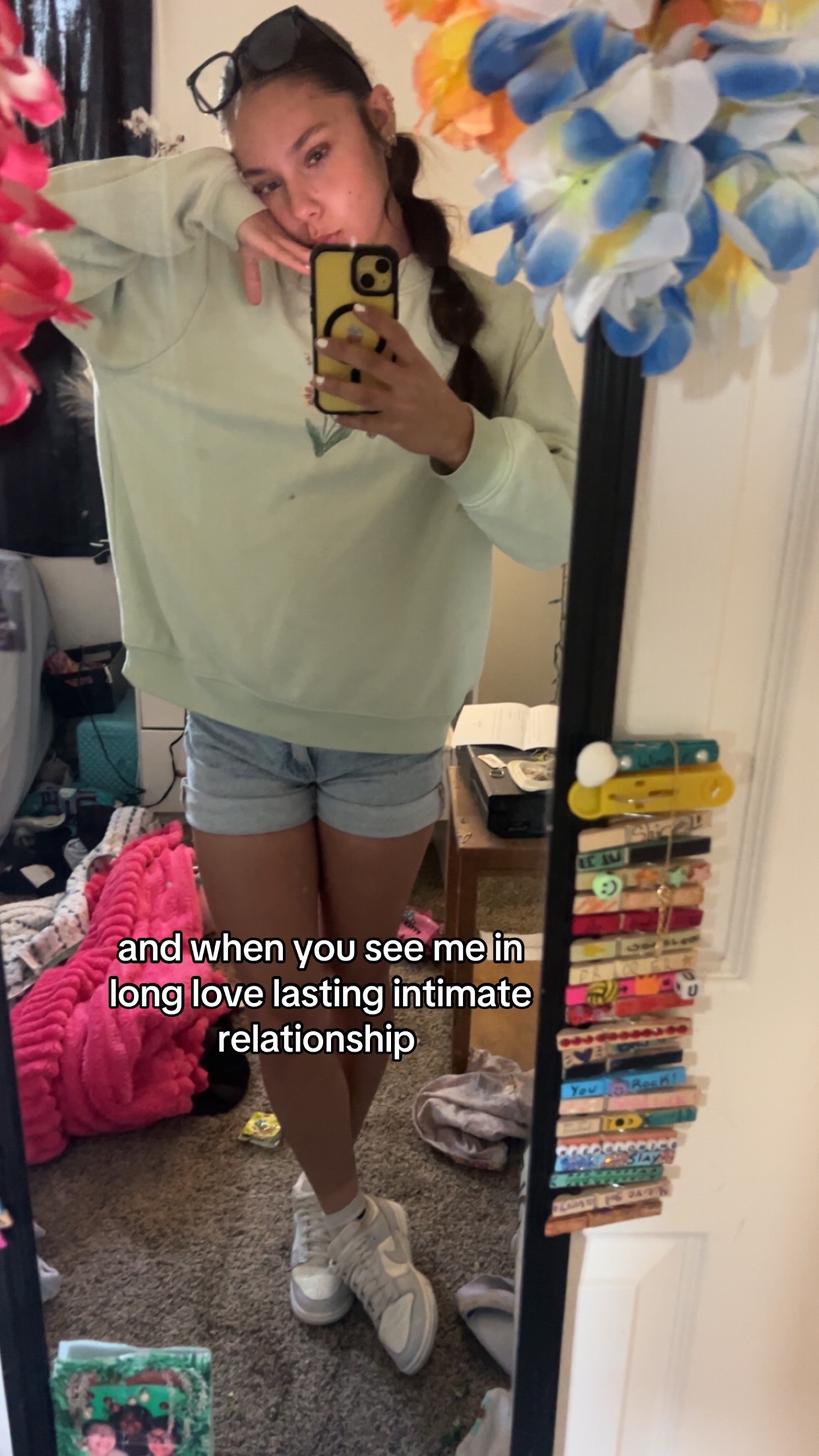 @bella