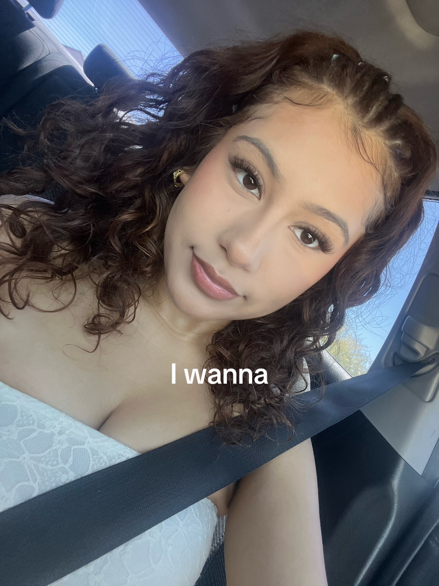 @ᵃᵇⁱᵏⁱⁿˢᶻ 𝗓 𐰁