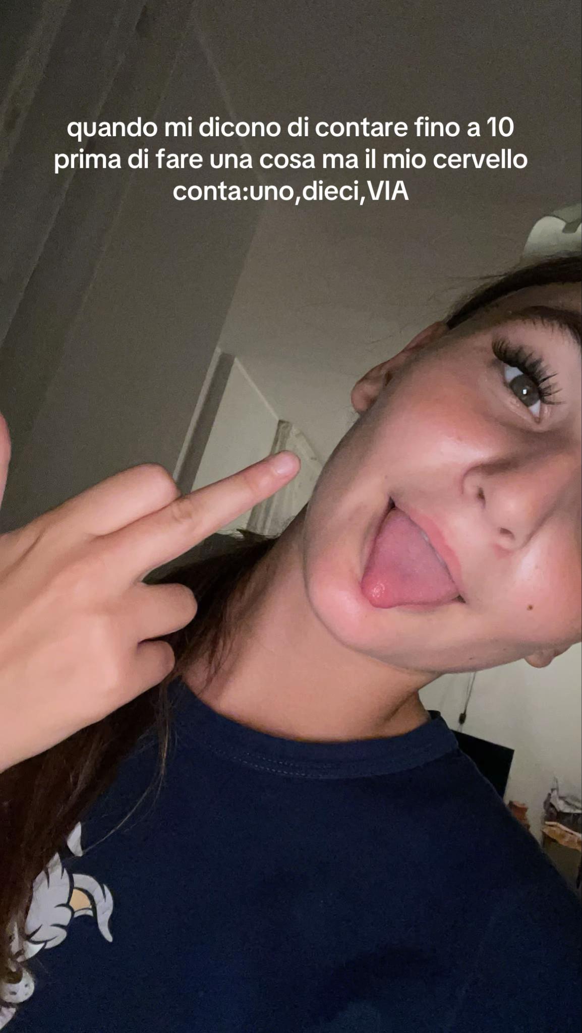 @robi_spamm