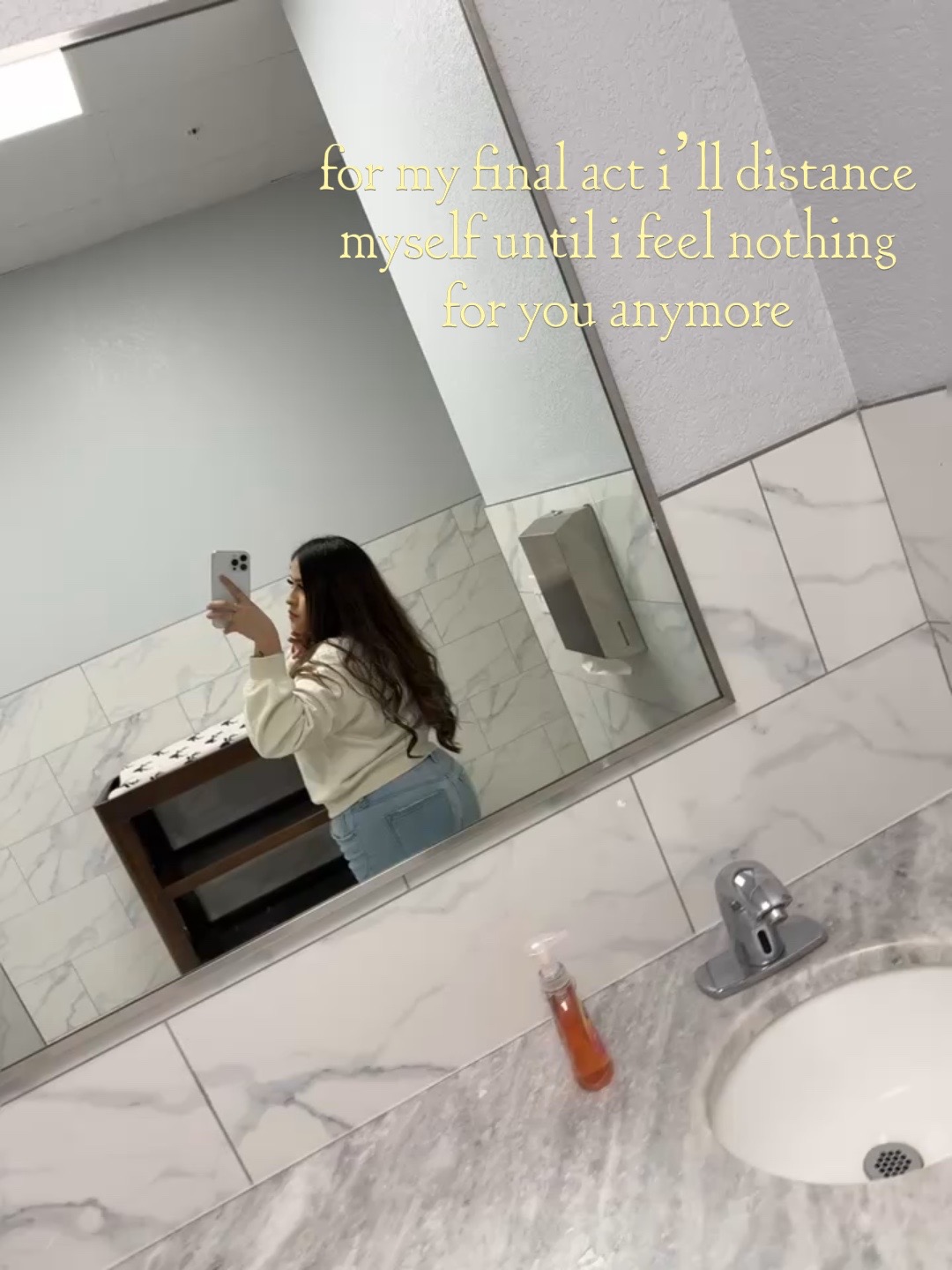 @️