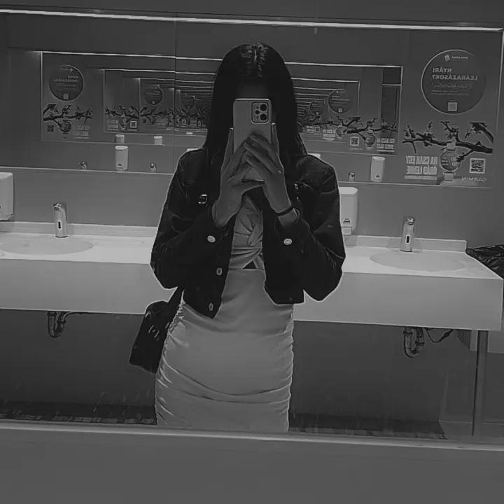 @Adri🖤✨