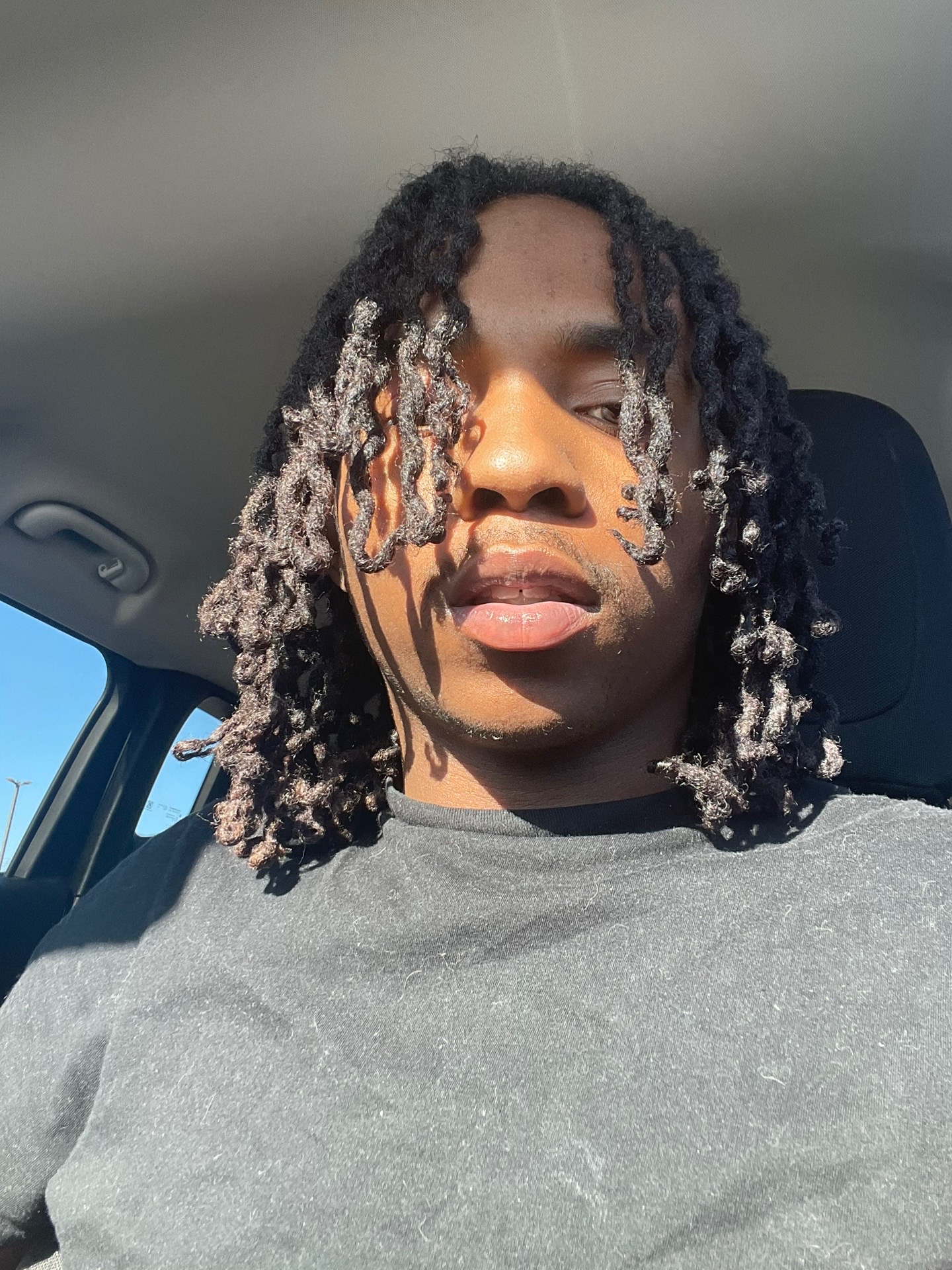 @Keandrejuslivin