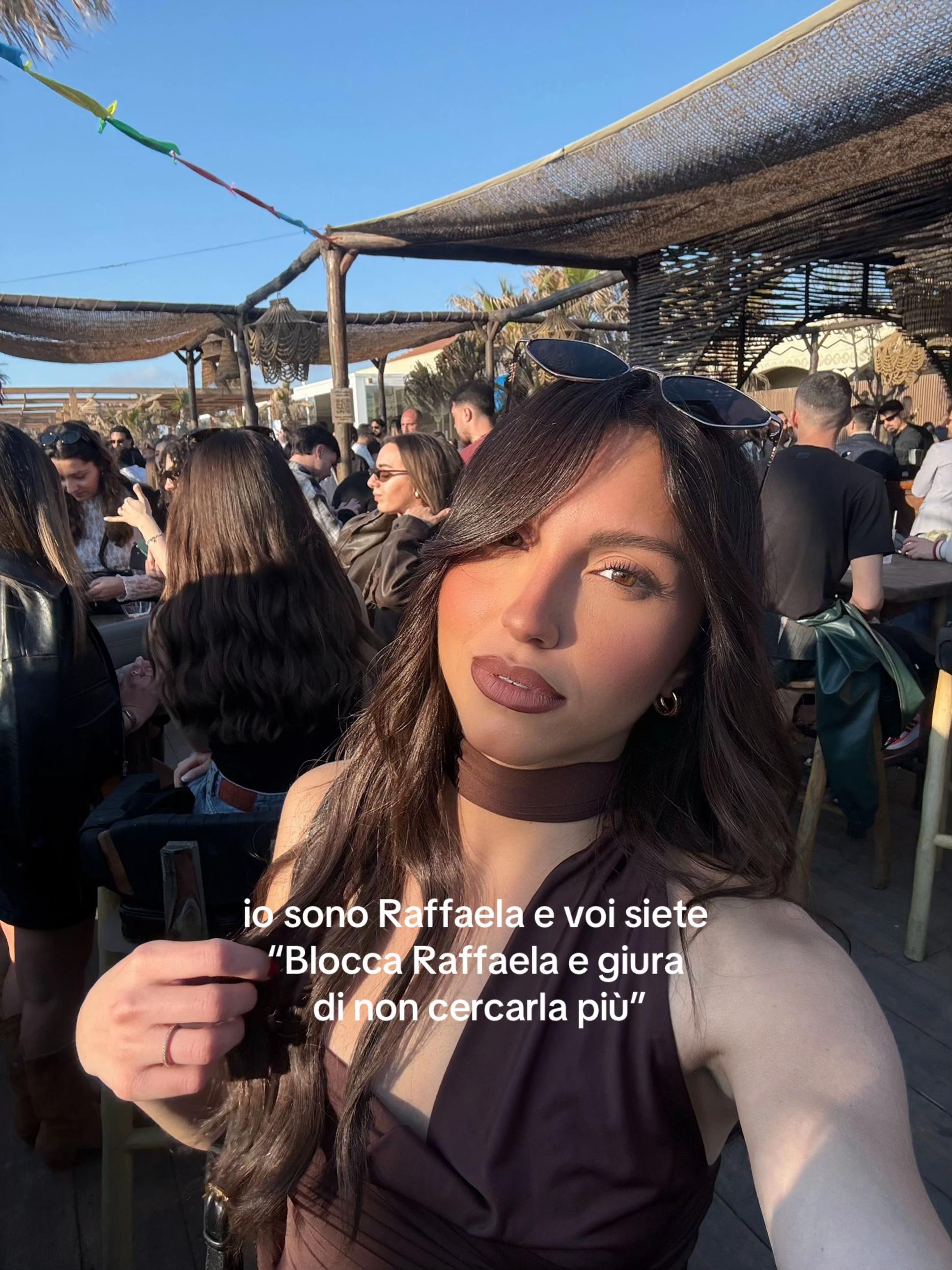 @raffaeladesimone_