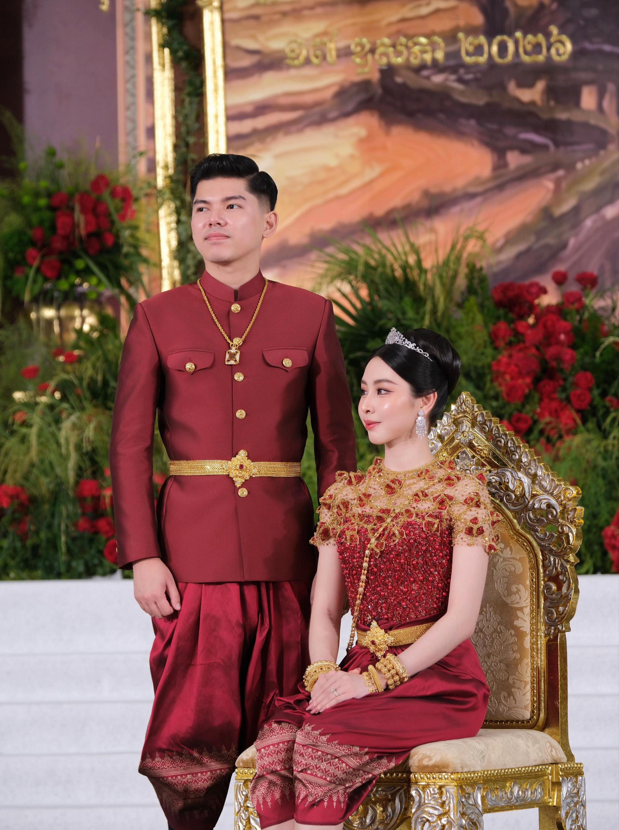 @អប្សរាទេវីហ្គោល