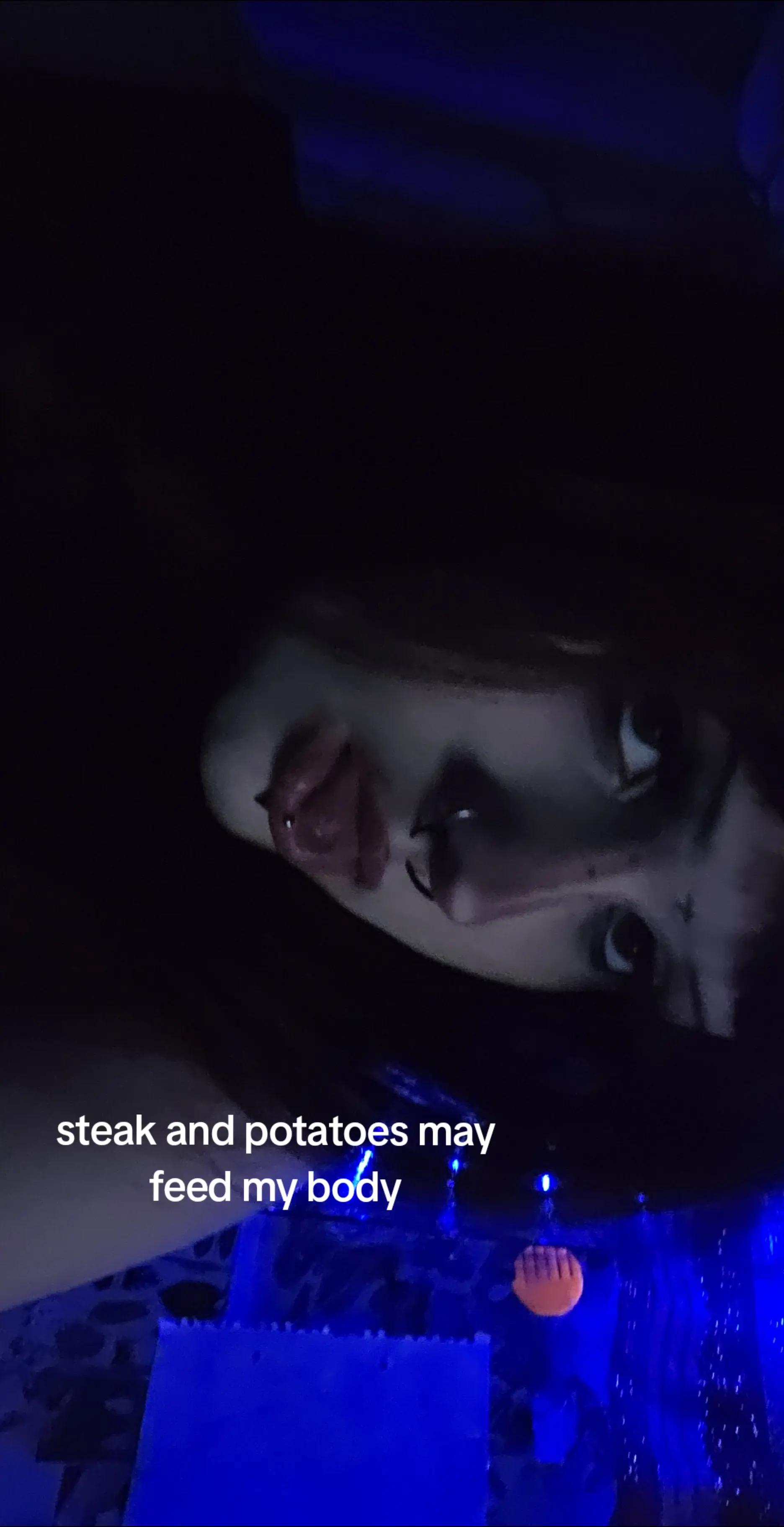 @🕸️