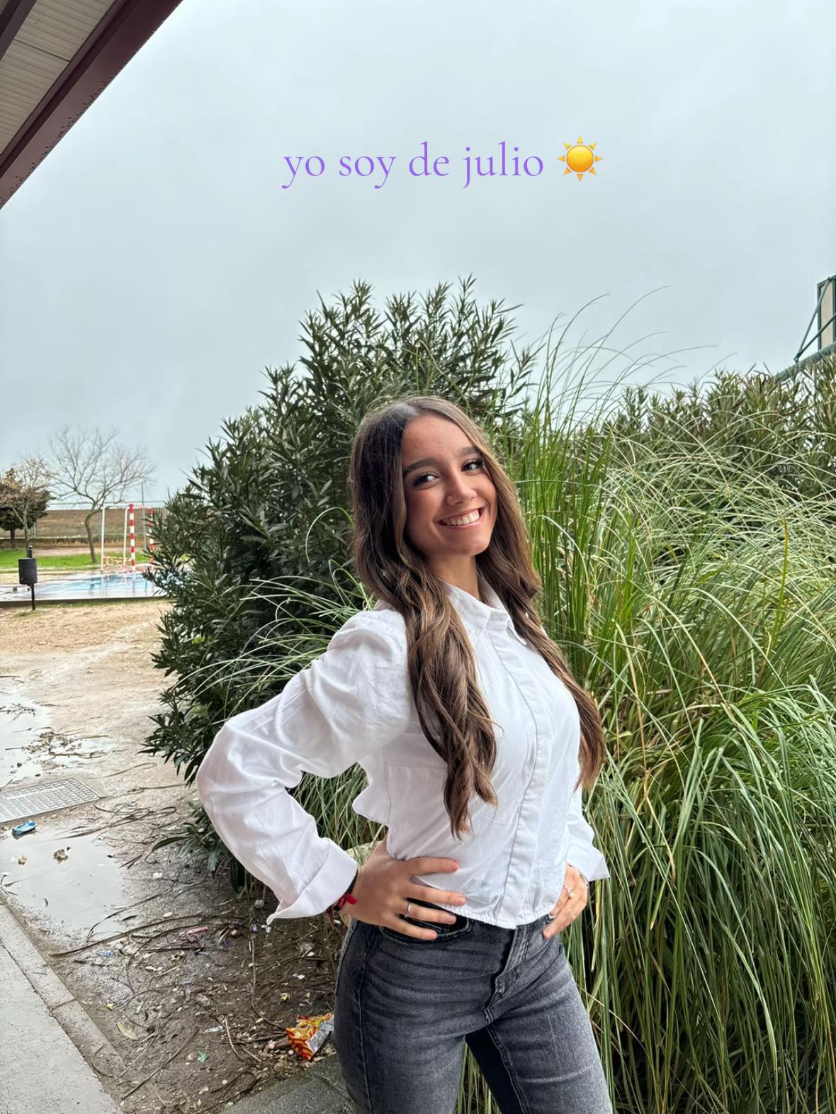 @naraayy_.