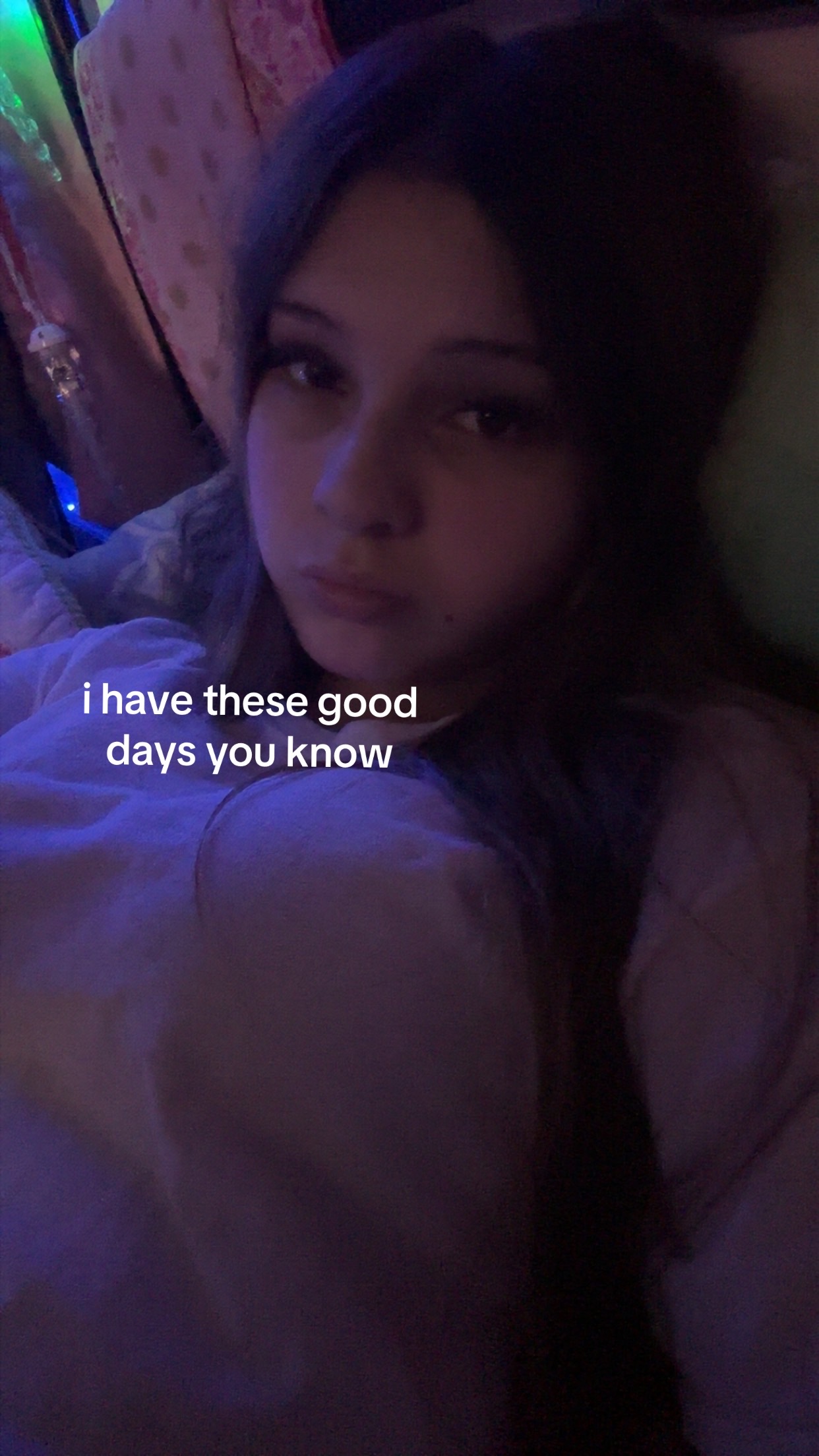 @👀