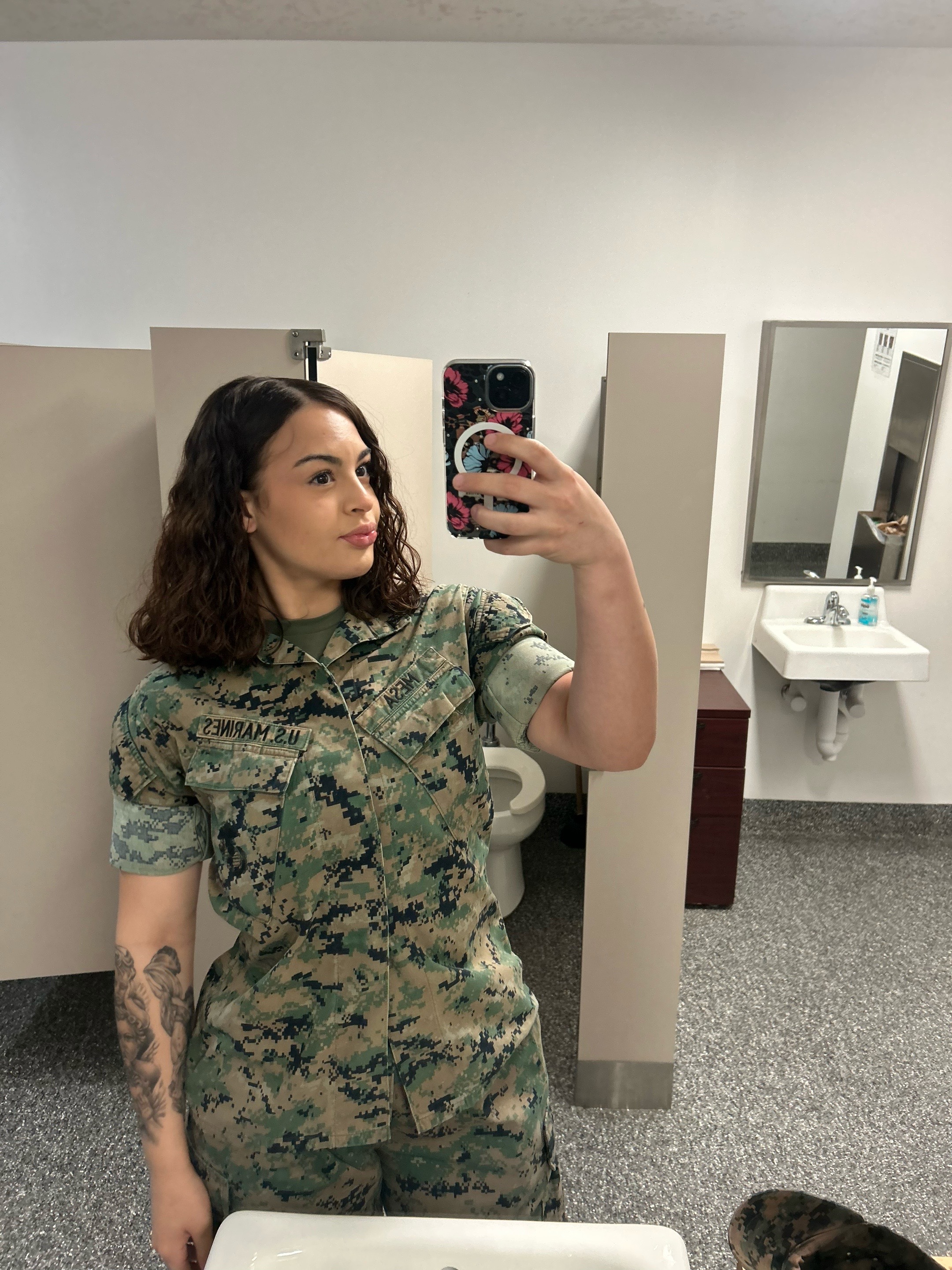 @cuban.vv