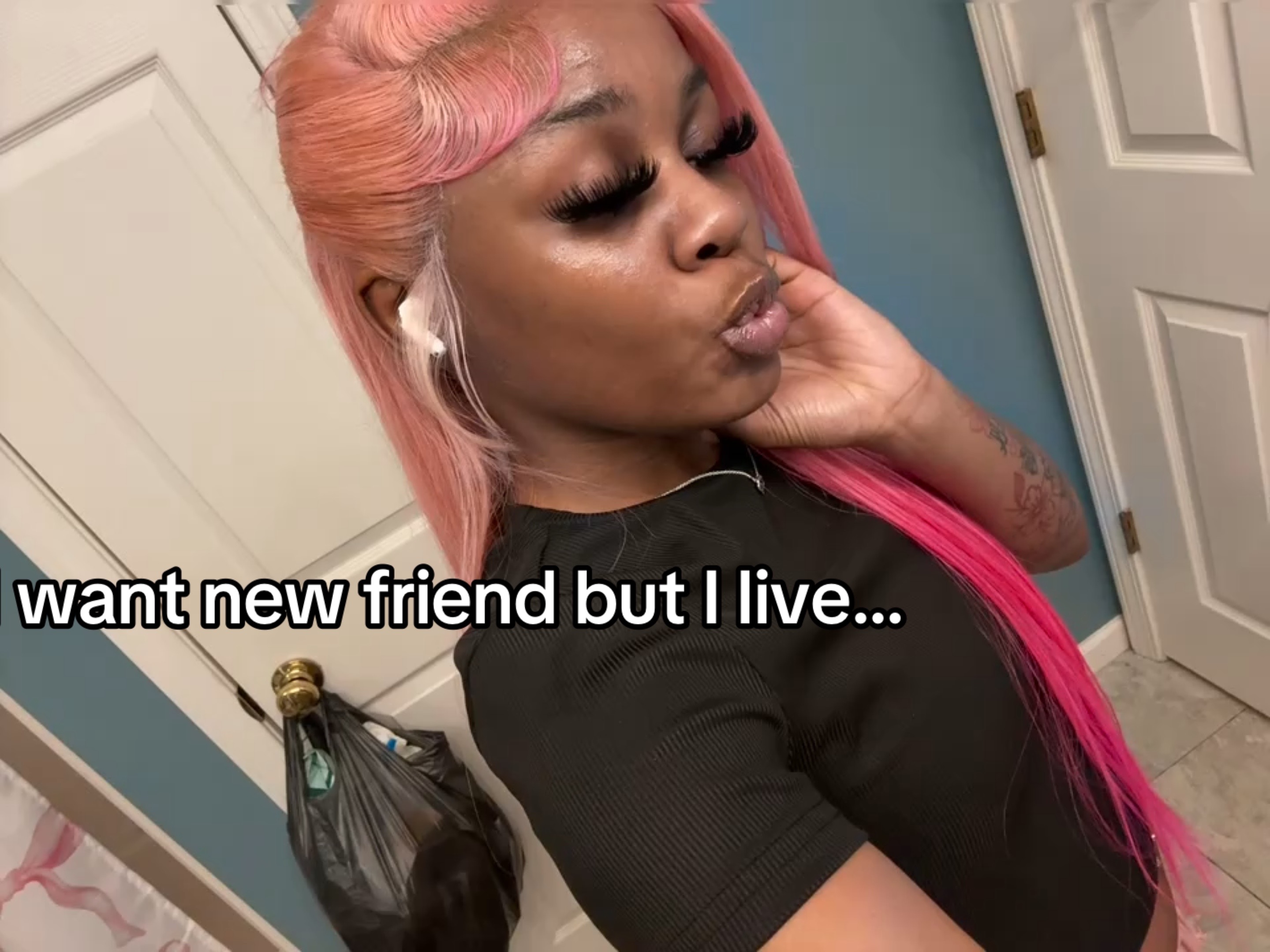 @thereallchocolatebarbee