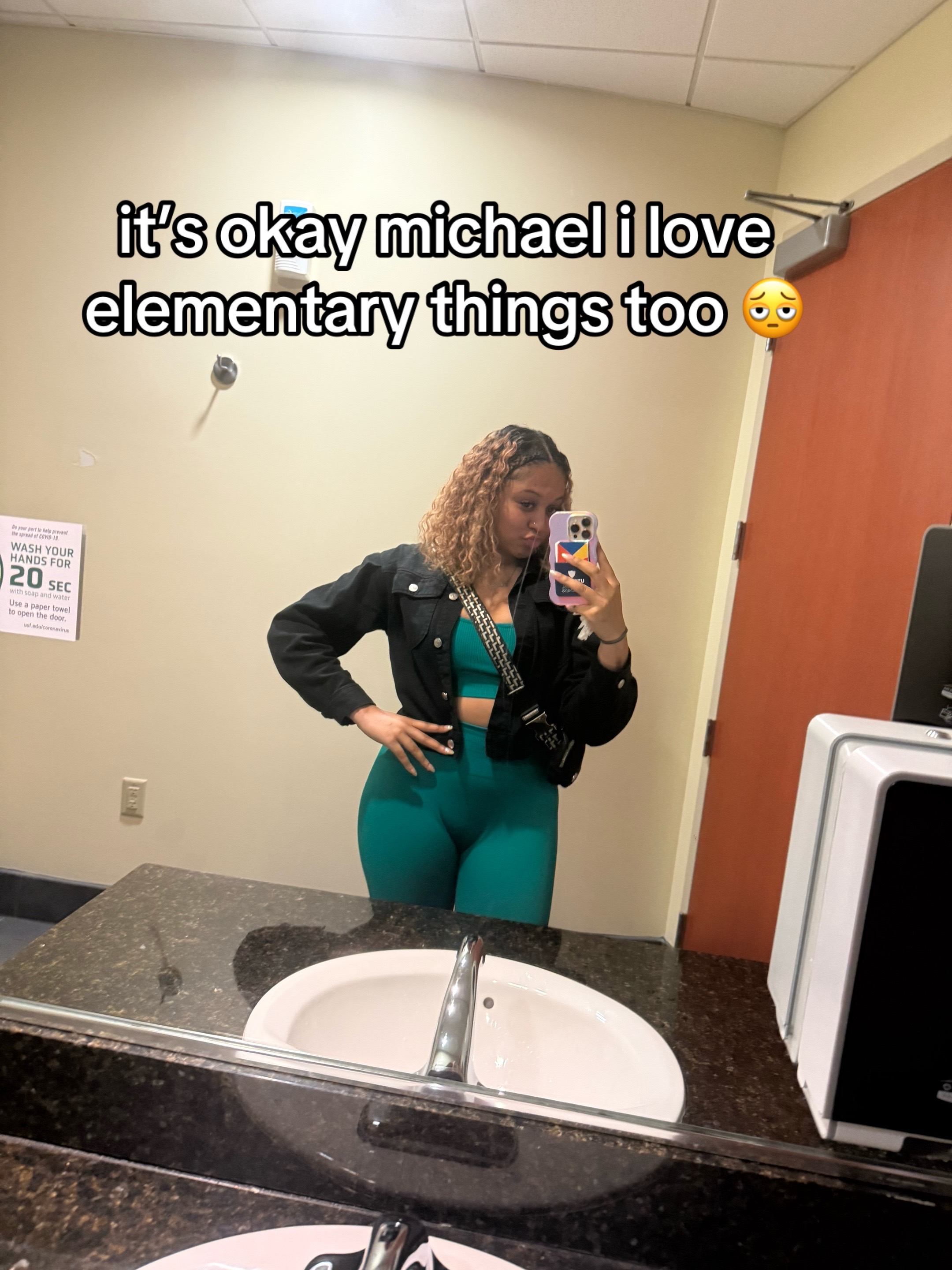 @lana bby . 🤍