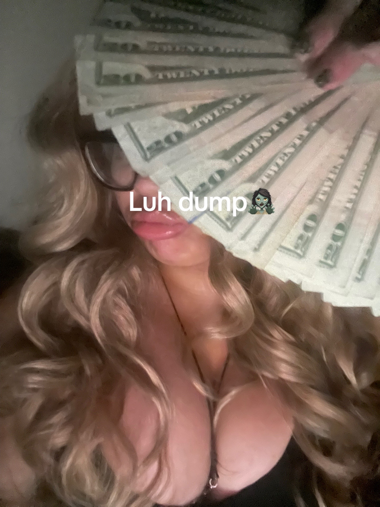 @.yydemi