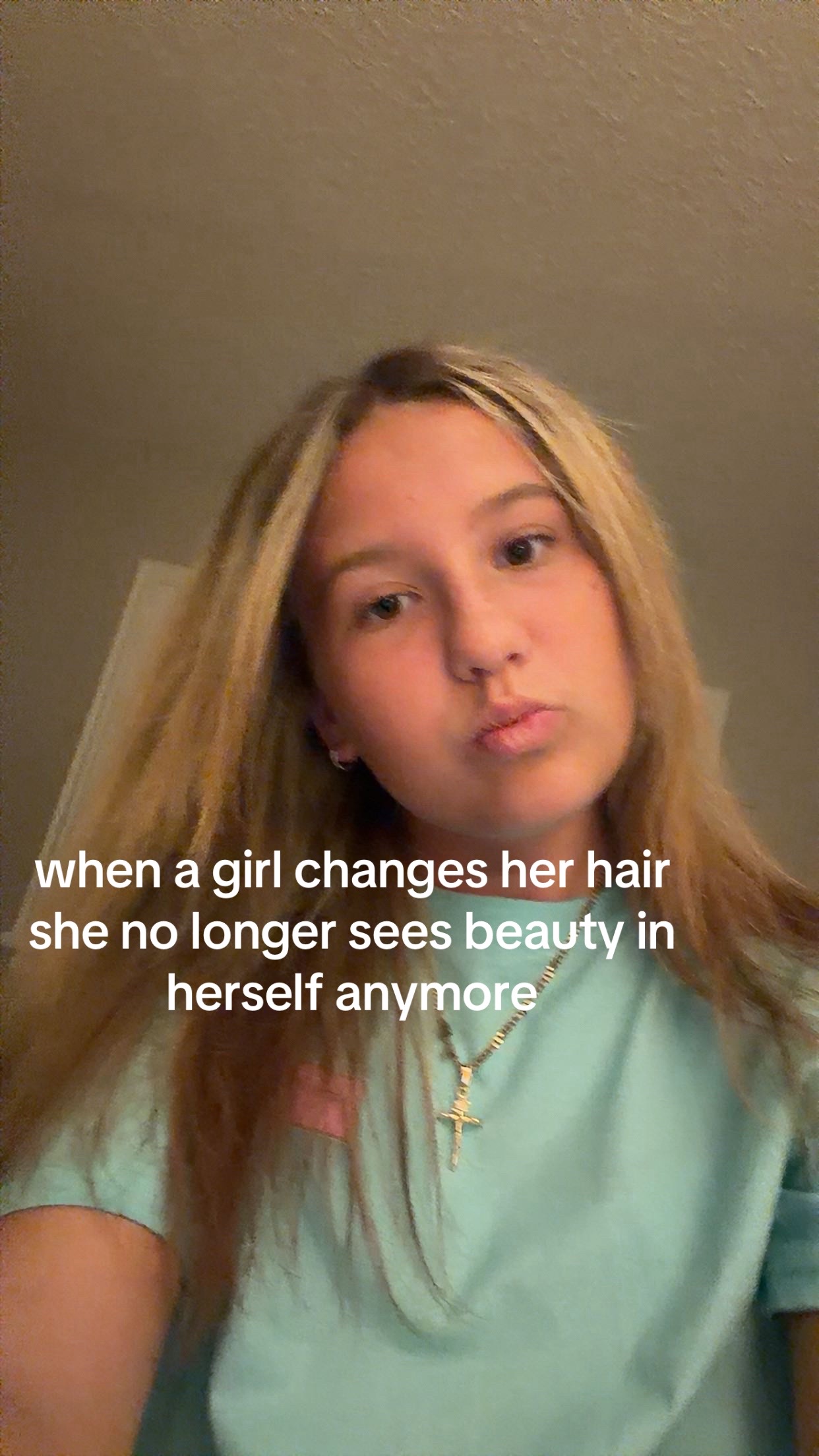 @???