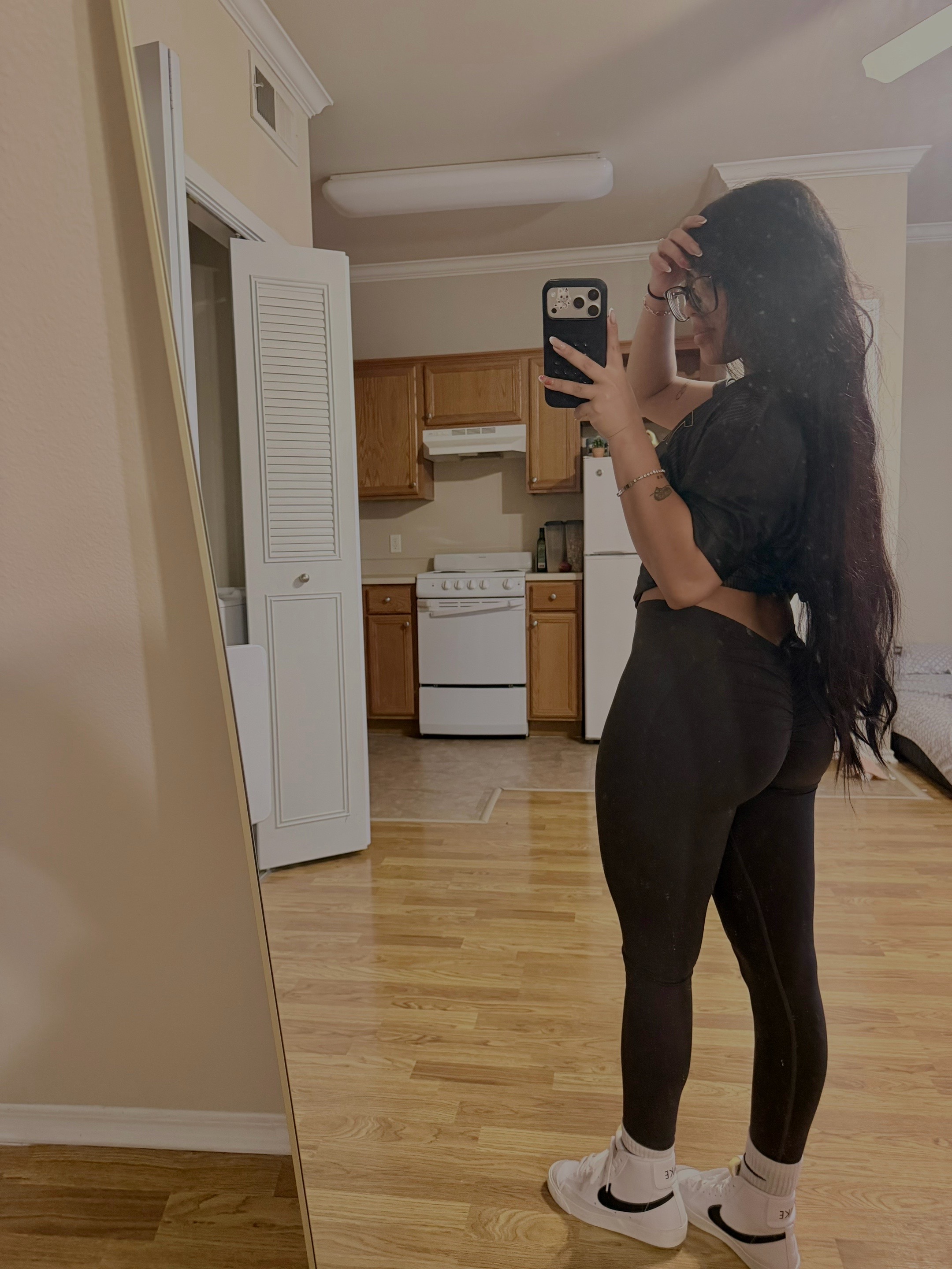@ᴀʟʏ ᴠᴇʟᴇᴢ ♌︎