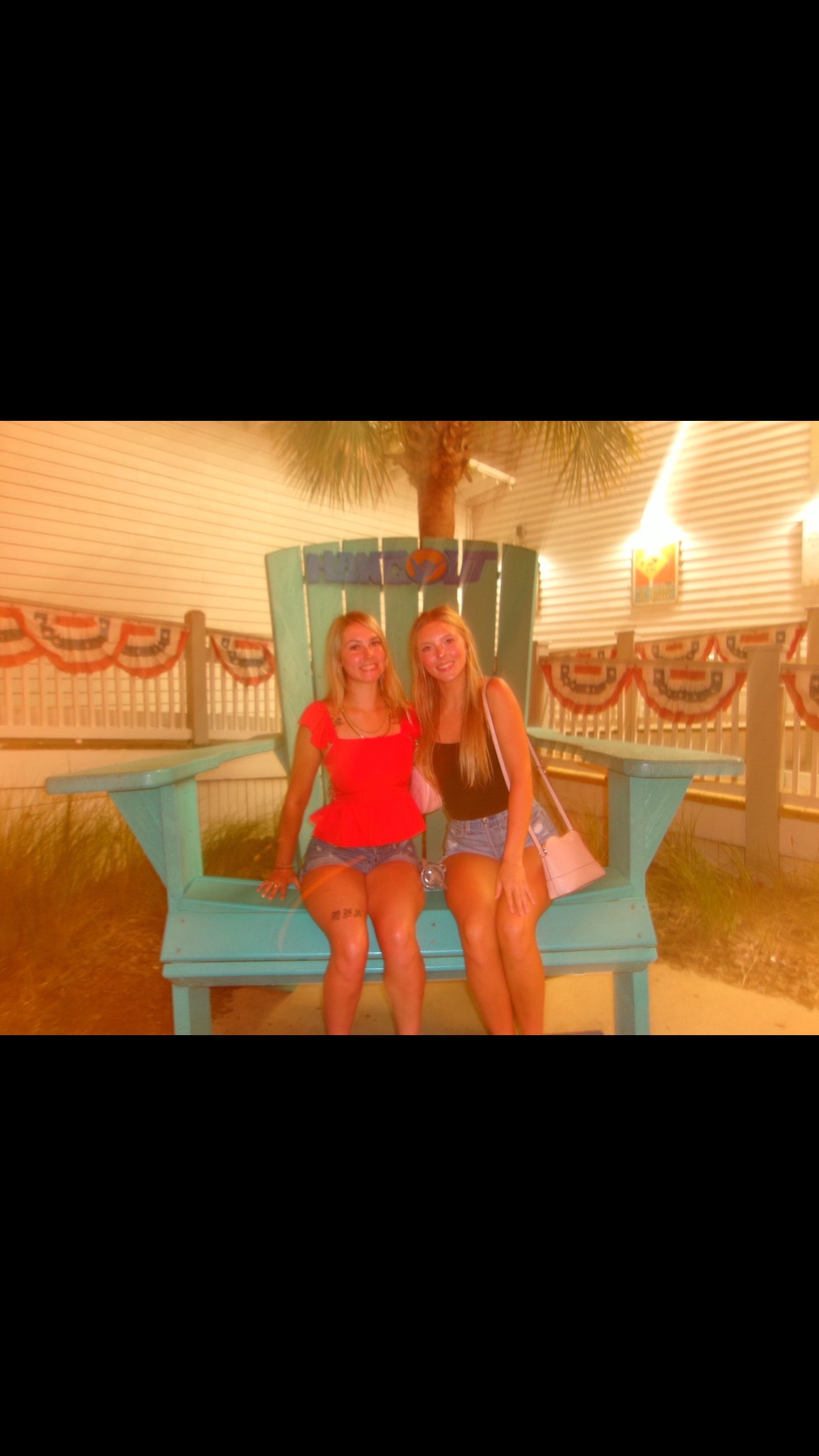 @urfavwhitegirlll.1