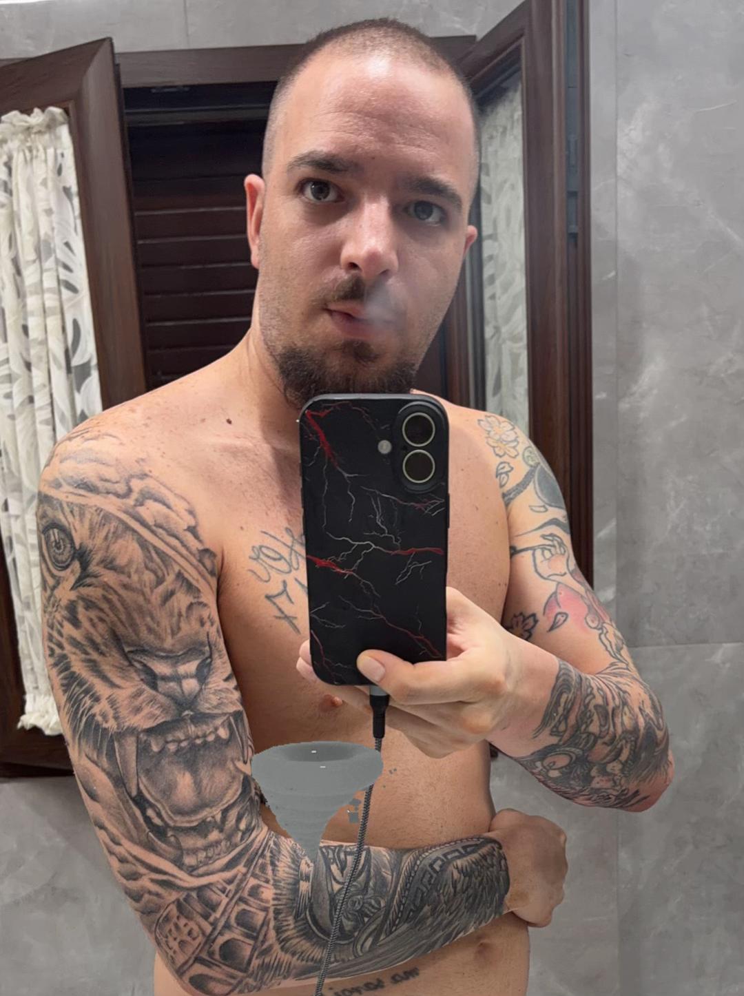 @FanPageBoxer17